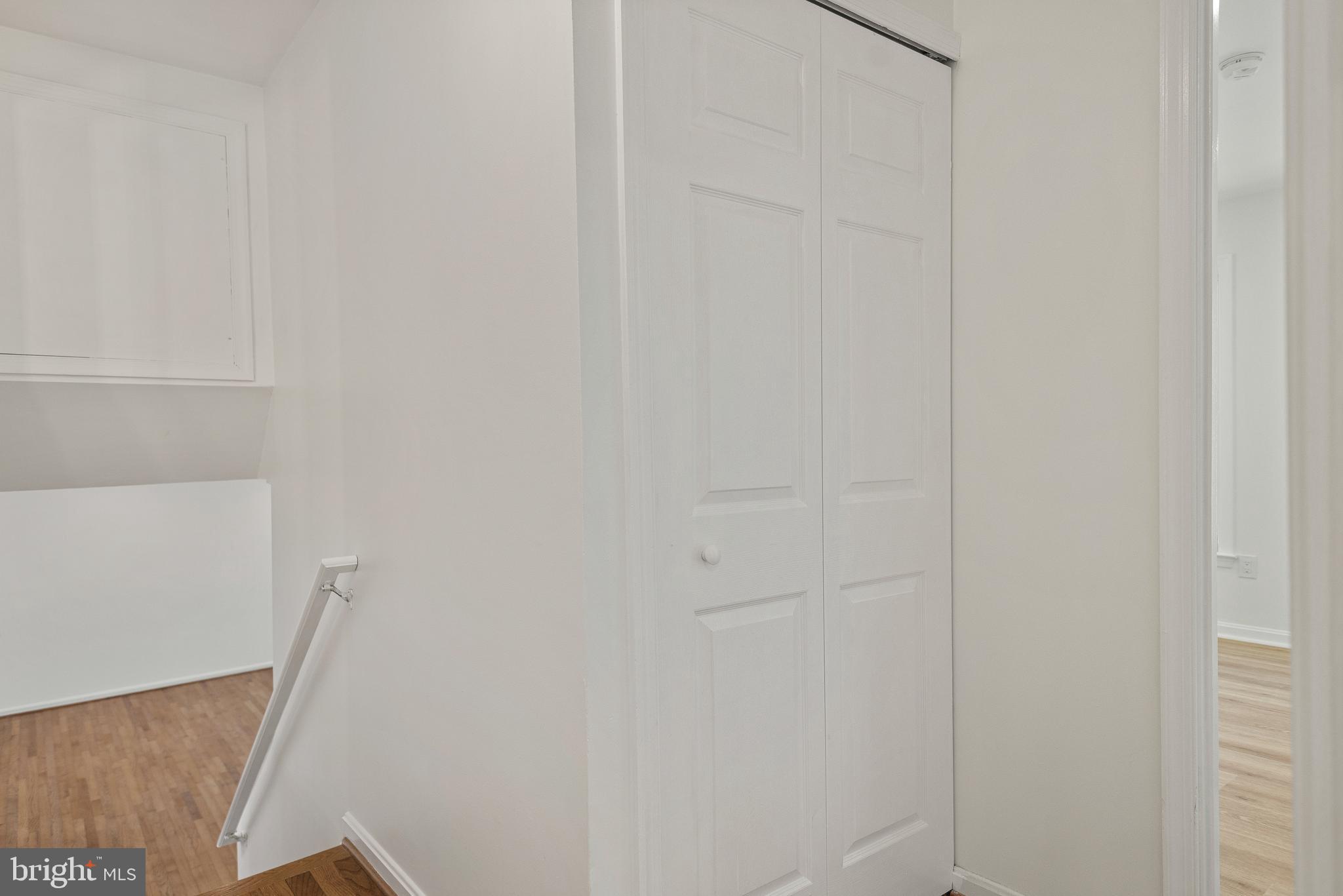 MILLS FARM - Residential