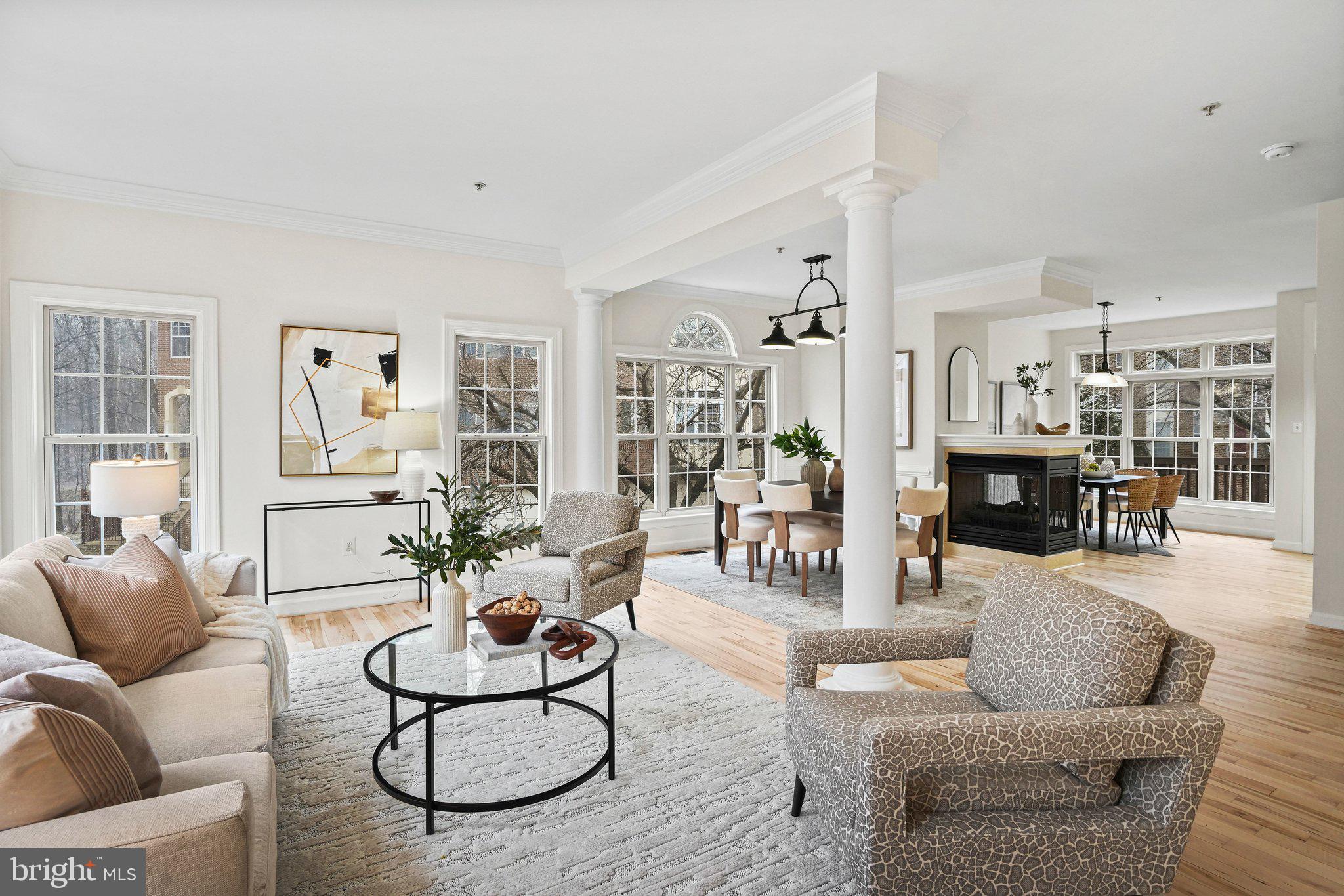 2028 ASHLEIGH WOODS COURT