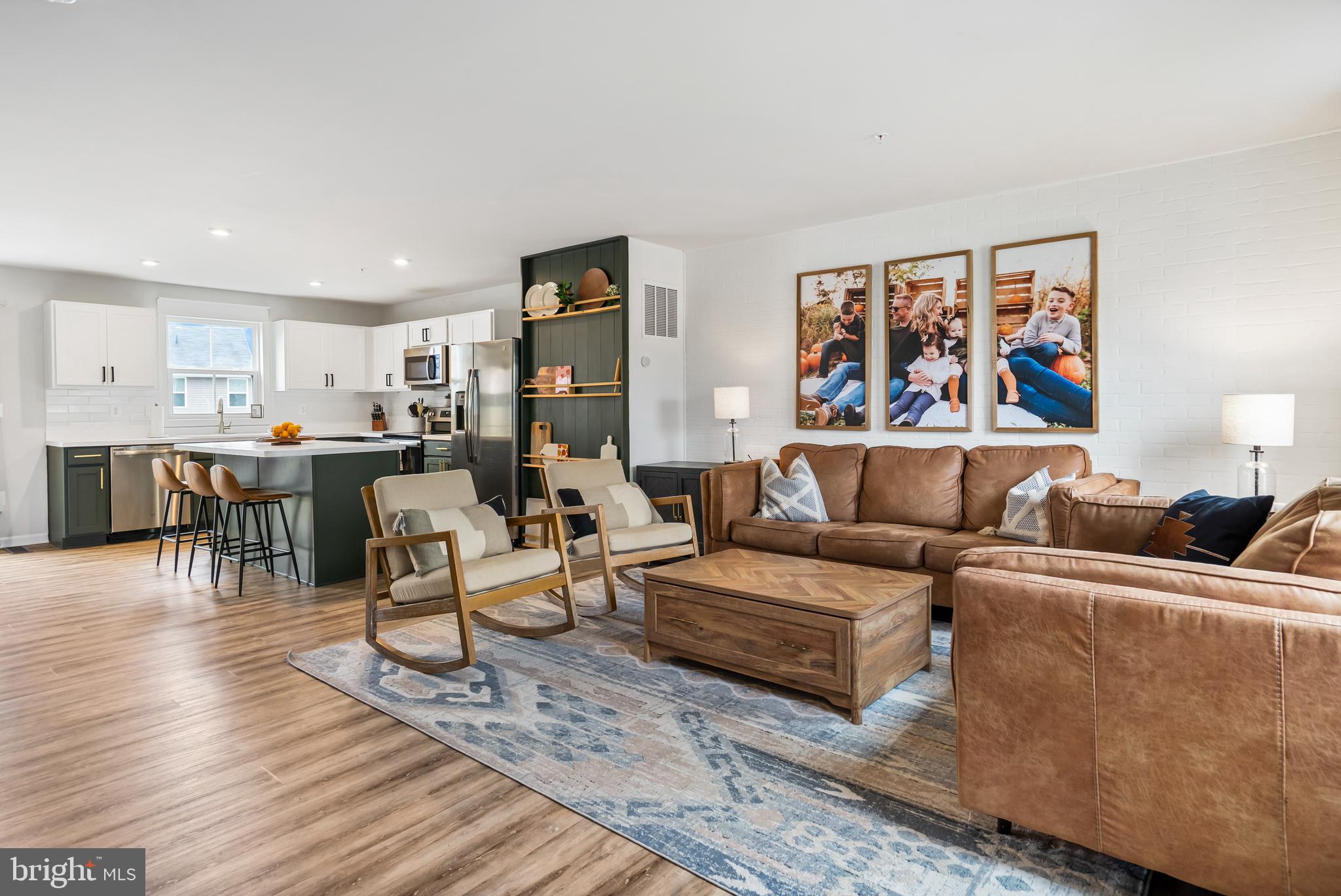 MEADE'S CROSSING - Residential