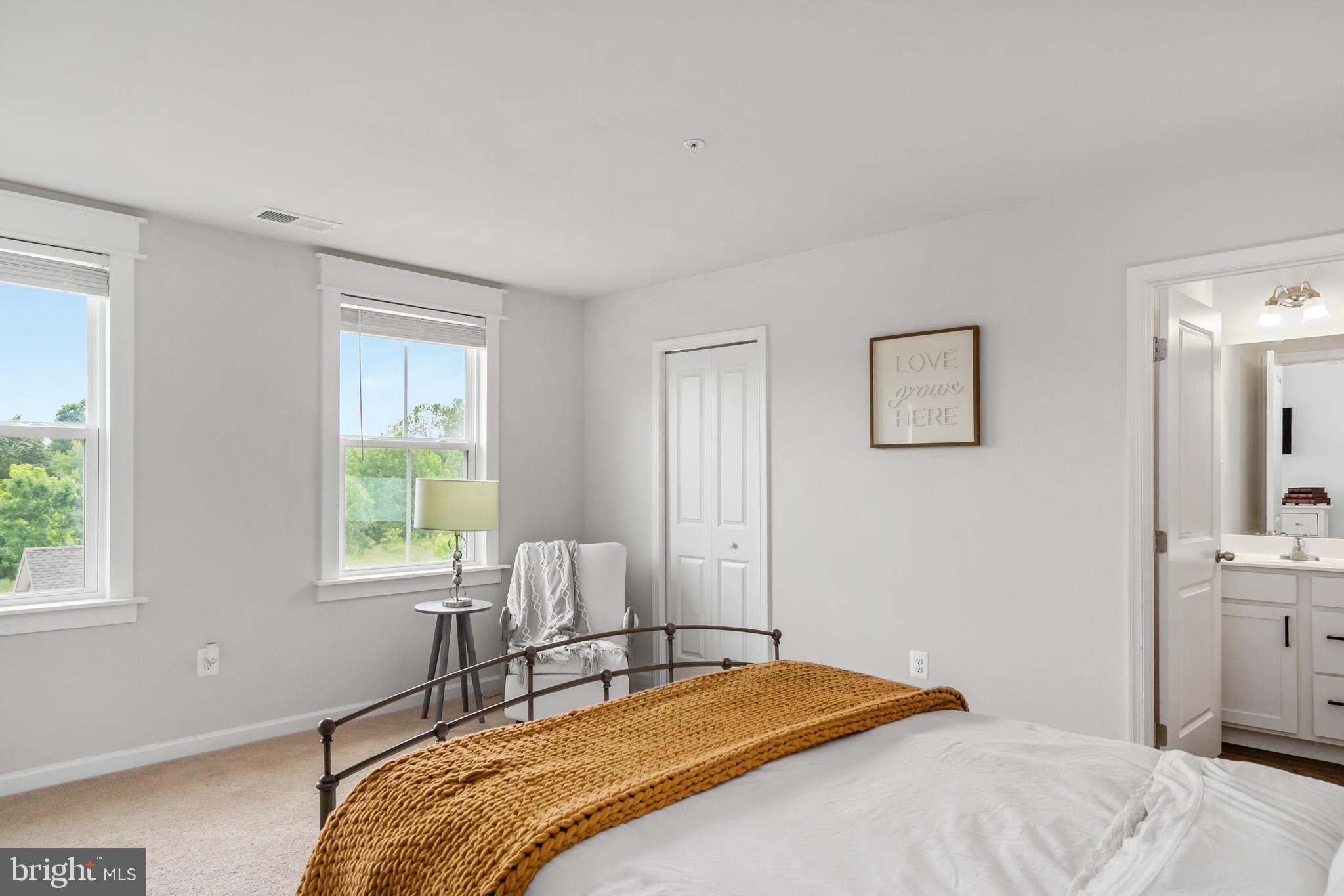 MEADE'S CROSSING - Residential