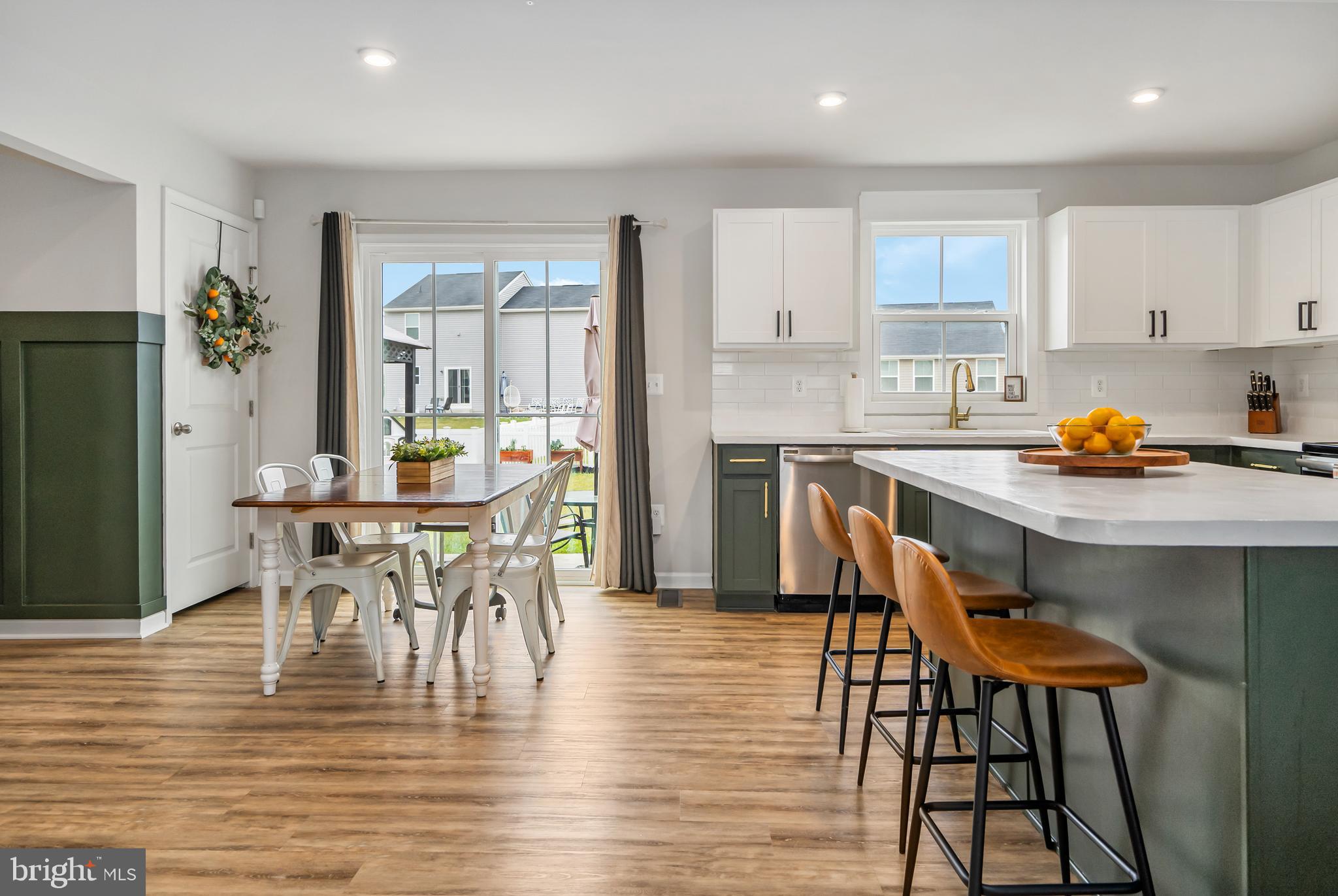 MEADE'S CROSSING - Residential