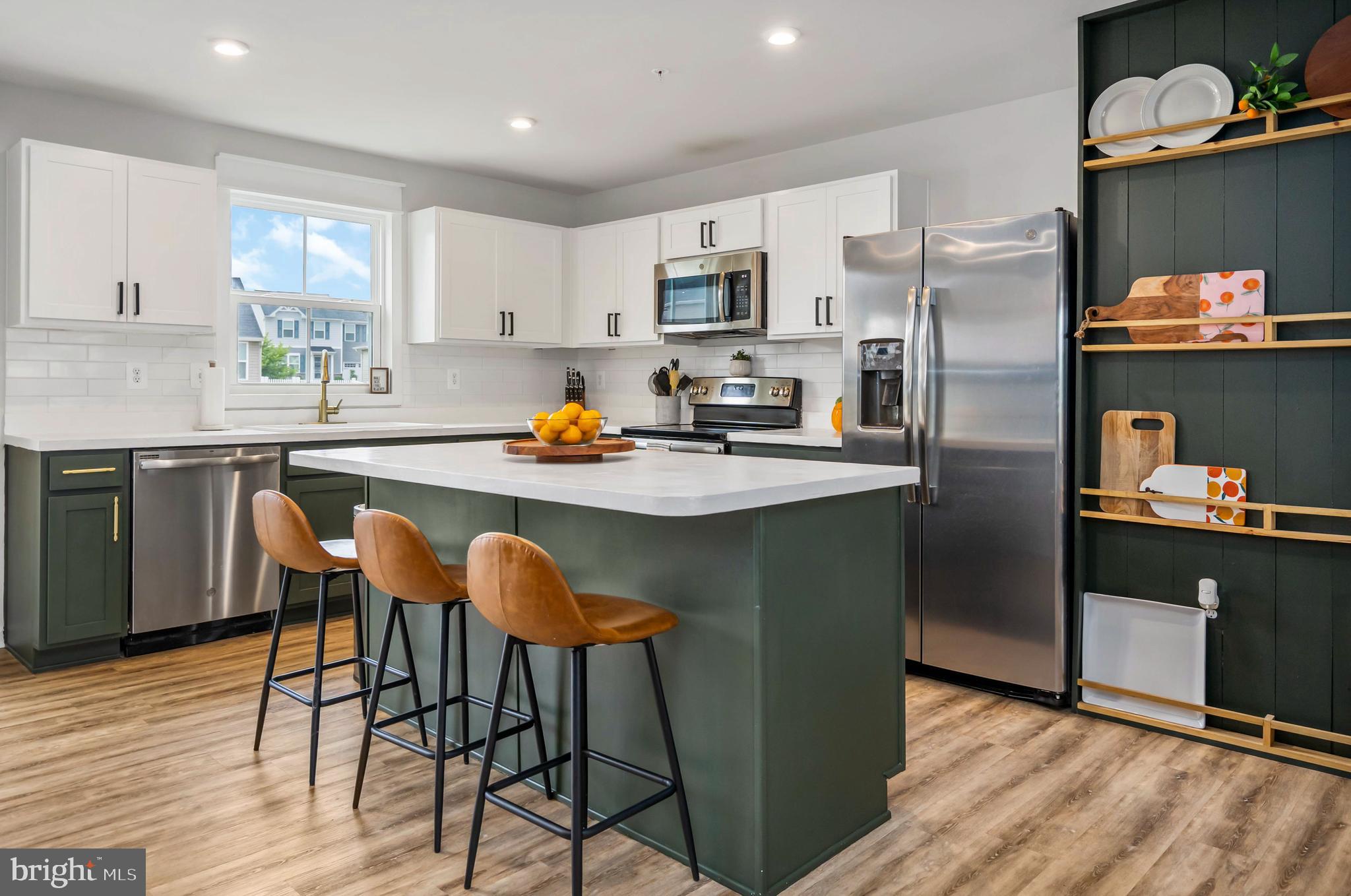 MEADE'S CROSSING - Residential