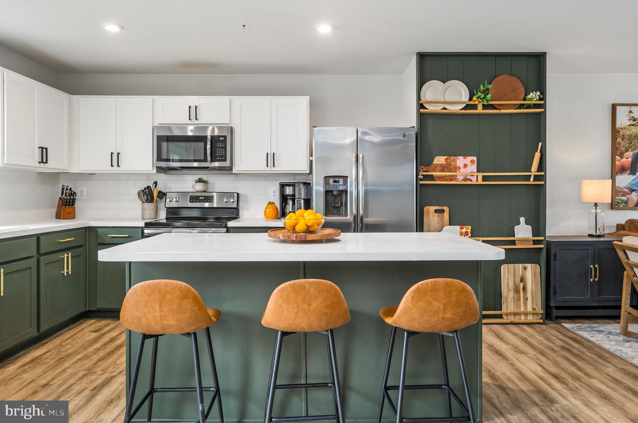 MEADE'S CROSSING - Residential