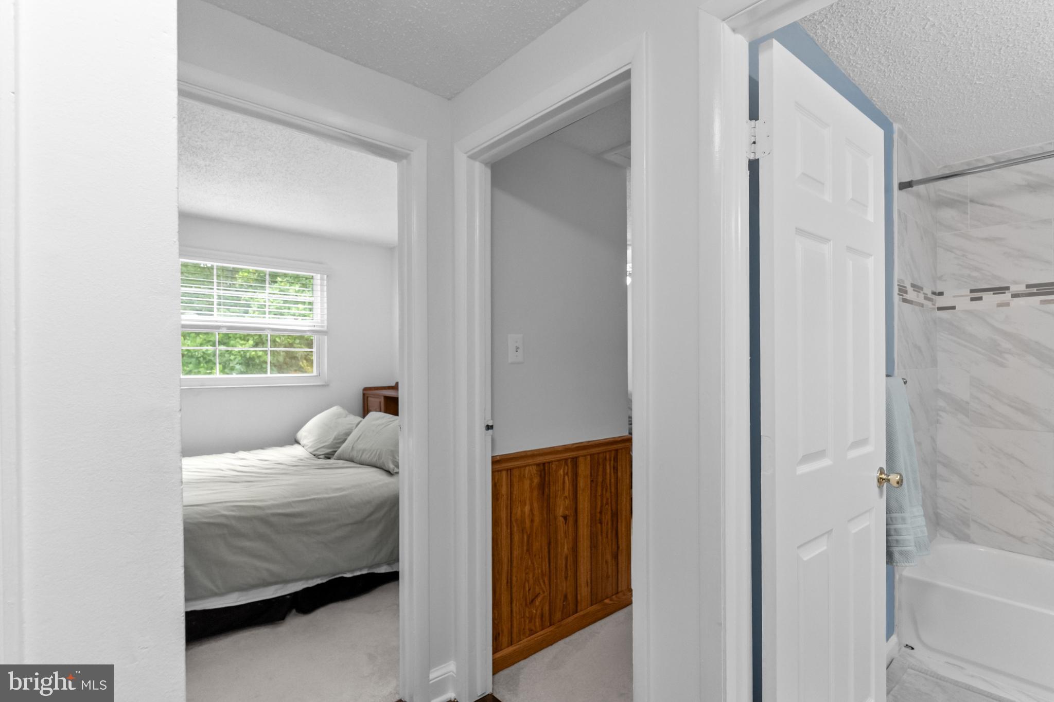 NEWINGTON FOREST - Residential Lease