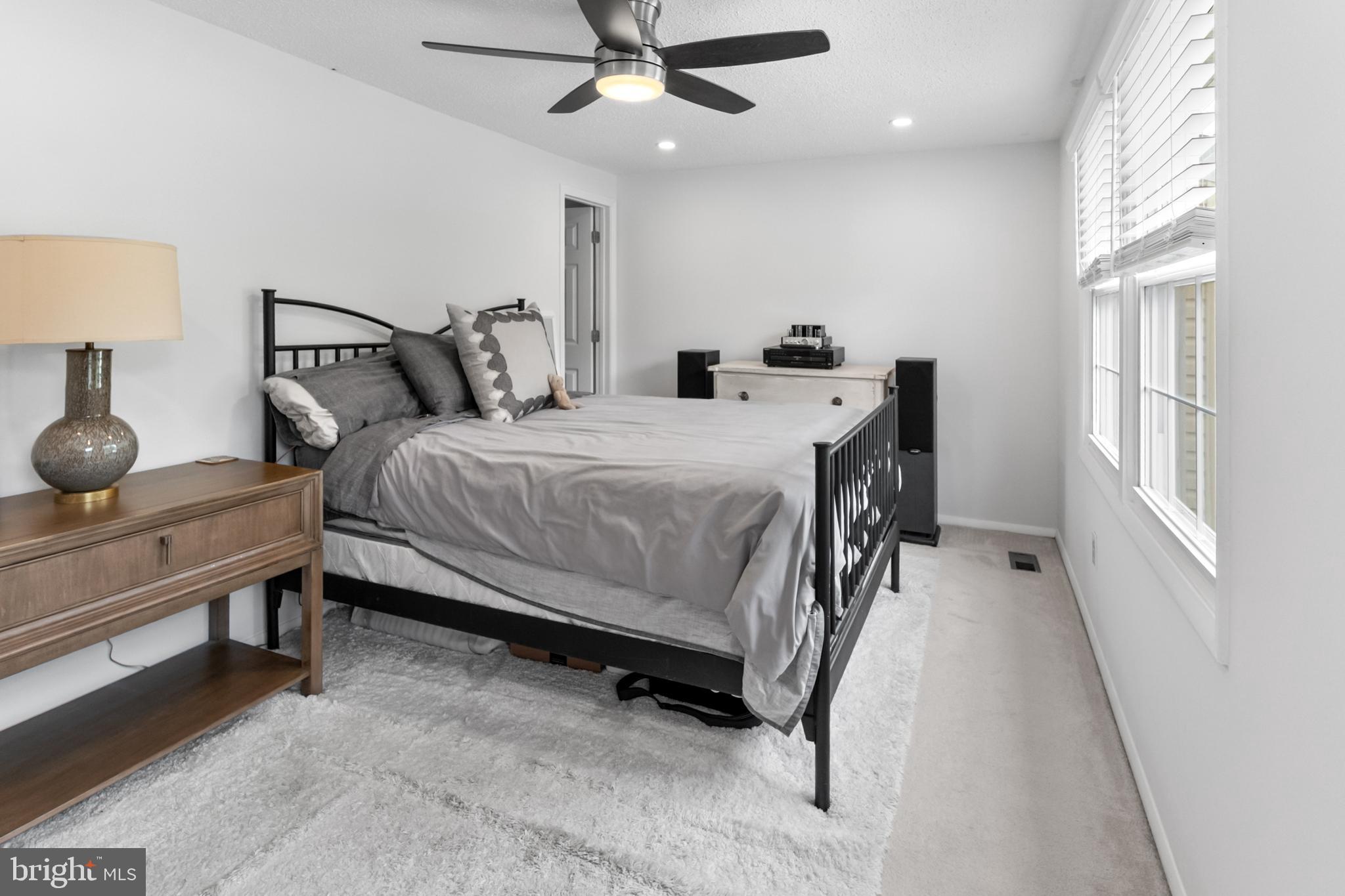 NEWINGTON FOREST - Residential Lease