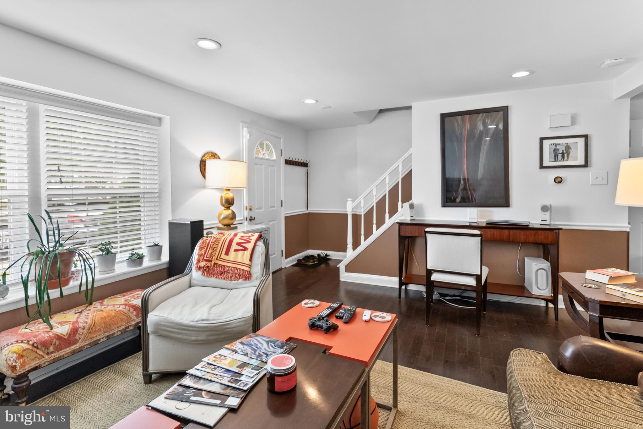 NEWINGTON FOREST - Residential Lease