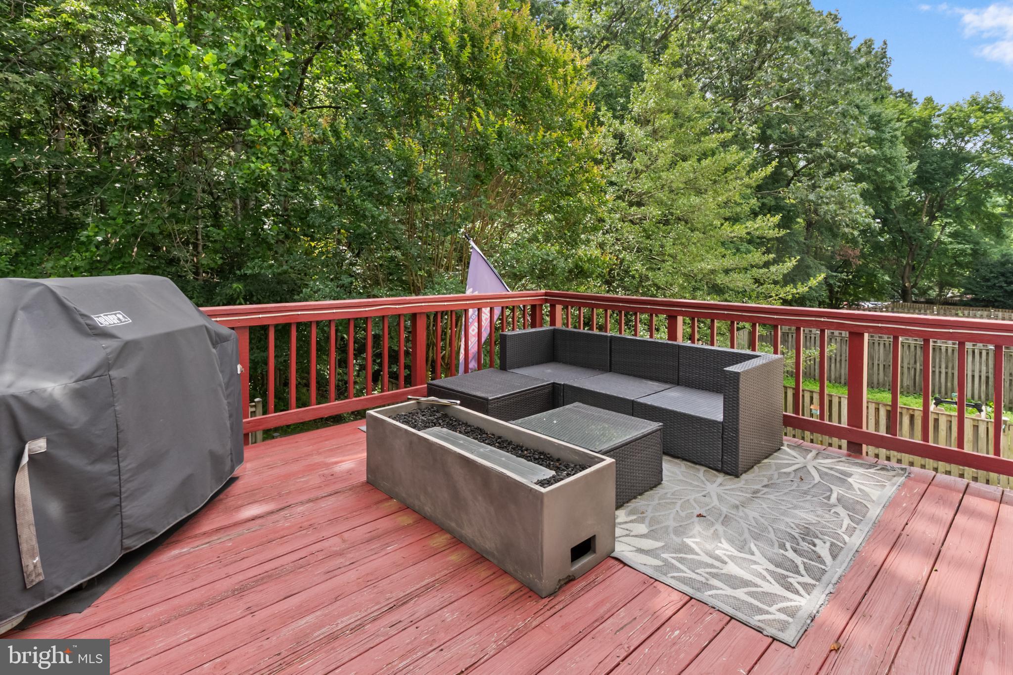 NEWINGTON FOREST - Residential Lease