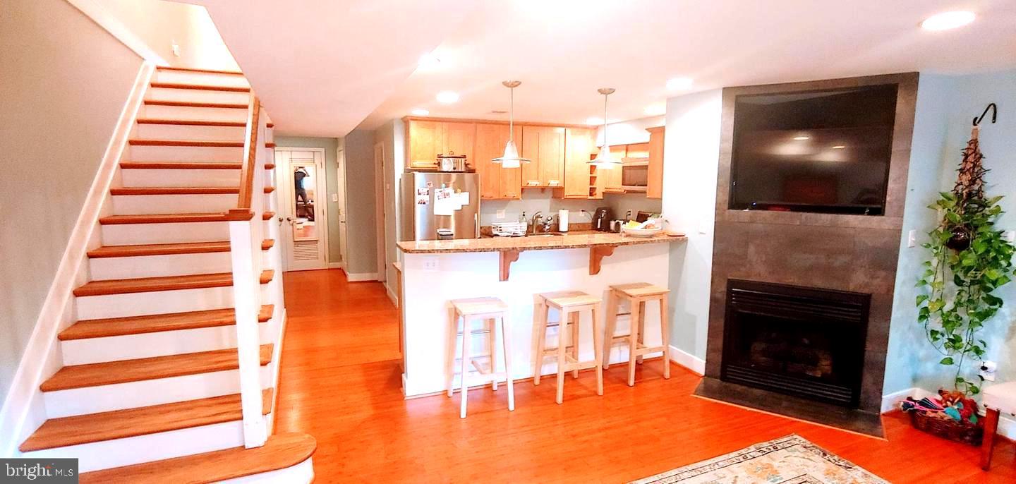 807 MARYLAND AVENUE 807 NE A