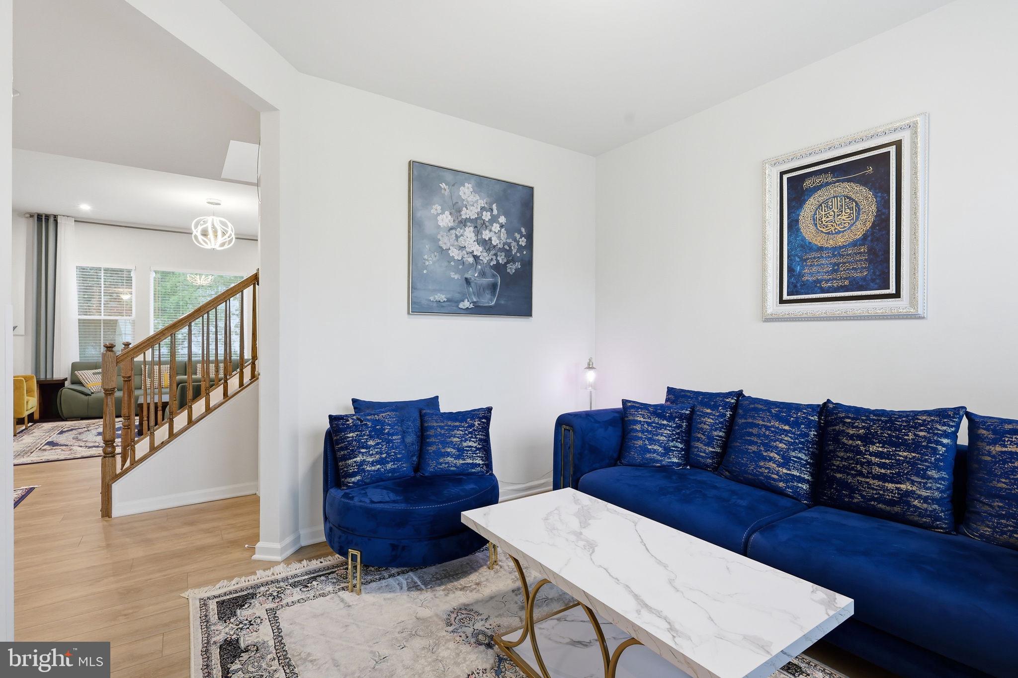 612 PLAINVIEW DRIVE