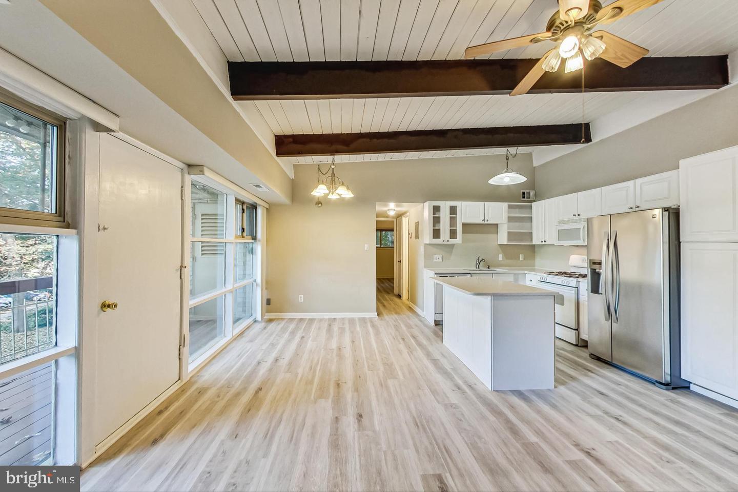 FAIRFAX HERITAGE - Residential Lease