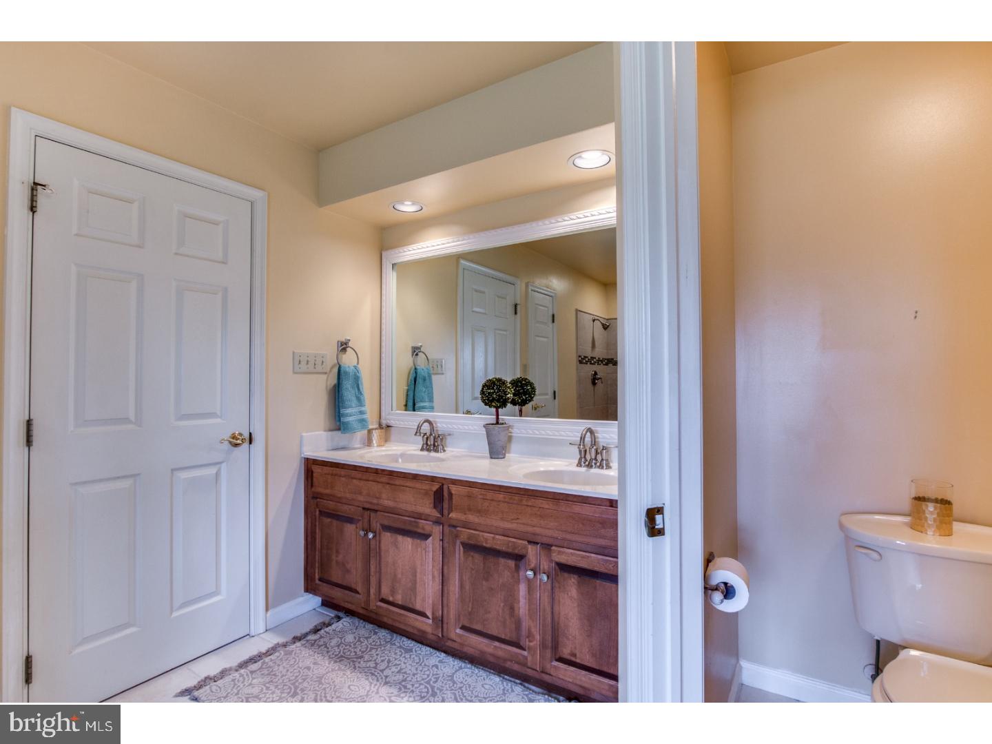 STONEGATE - Residential