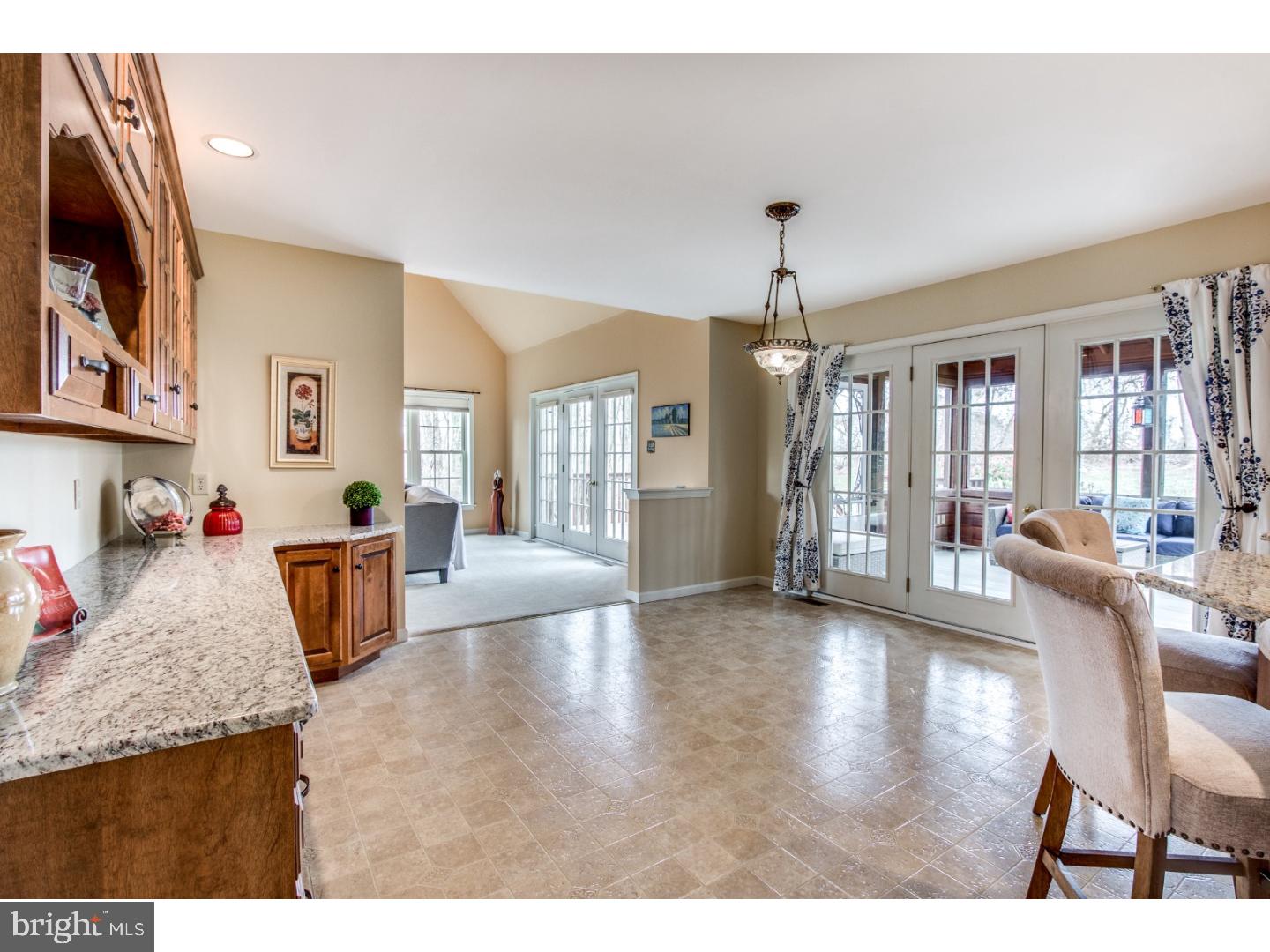 STONEGATE - Residential