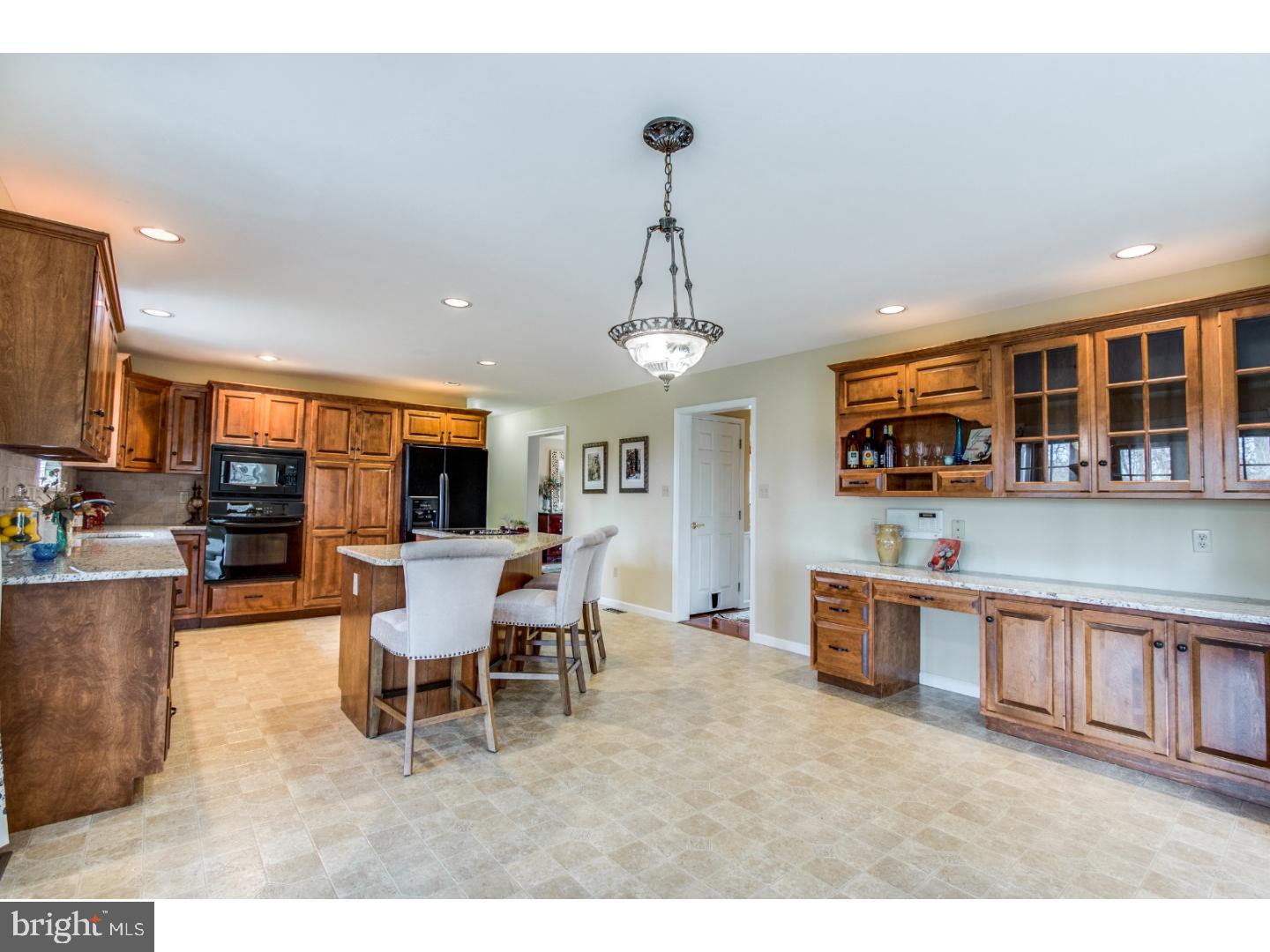 STONEGATE - Residential