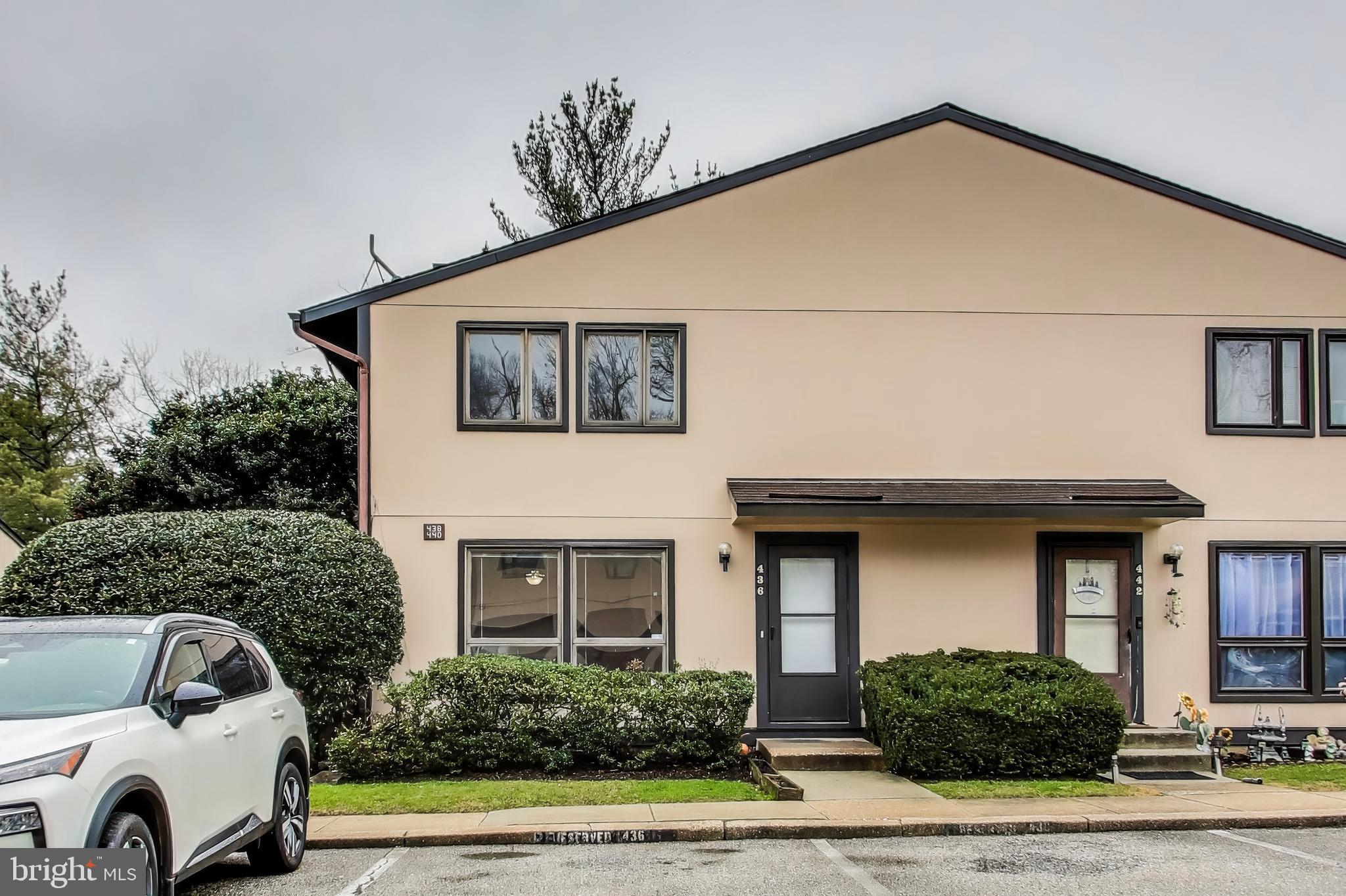 WOODSIDE SQUARE - Residential