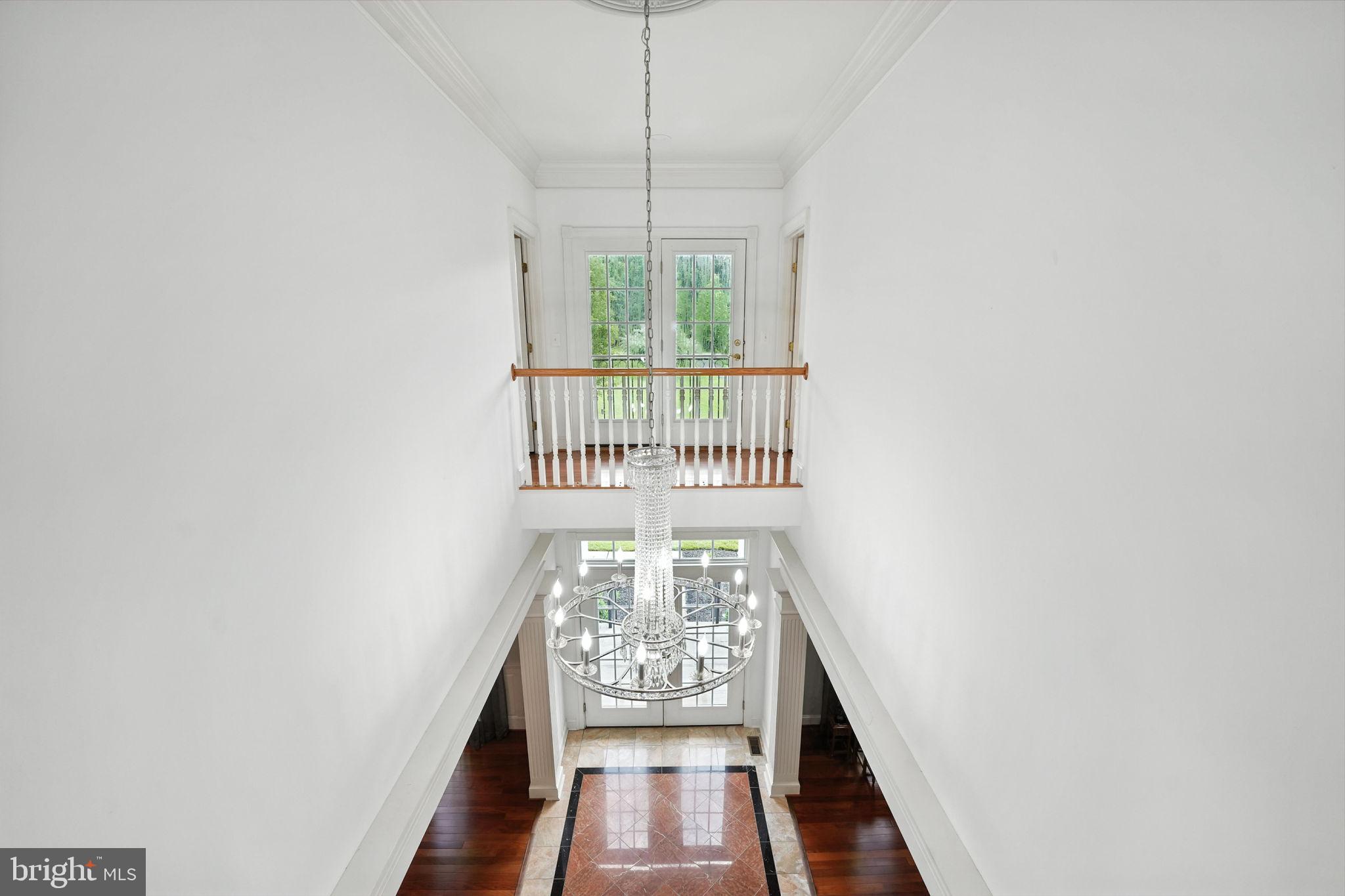 OAKTON HOLLOWS - Residential