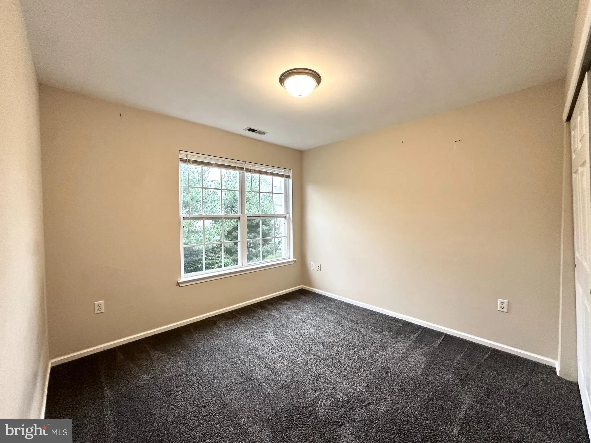 Cinnaminson, New Jersey 08077, United States, 3 Bedrooms Bedrooms, ,3 BathroomsBathrooms,Residential,Active,190166