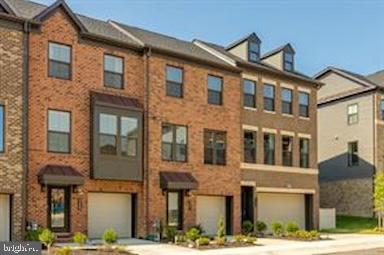 9251 WOOD VIOLET COURT