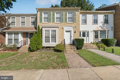 12098 WINONA DRIVE WOODBRIDGE VA 22192