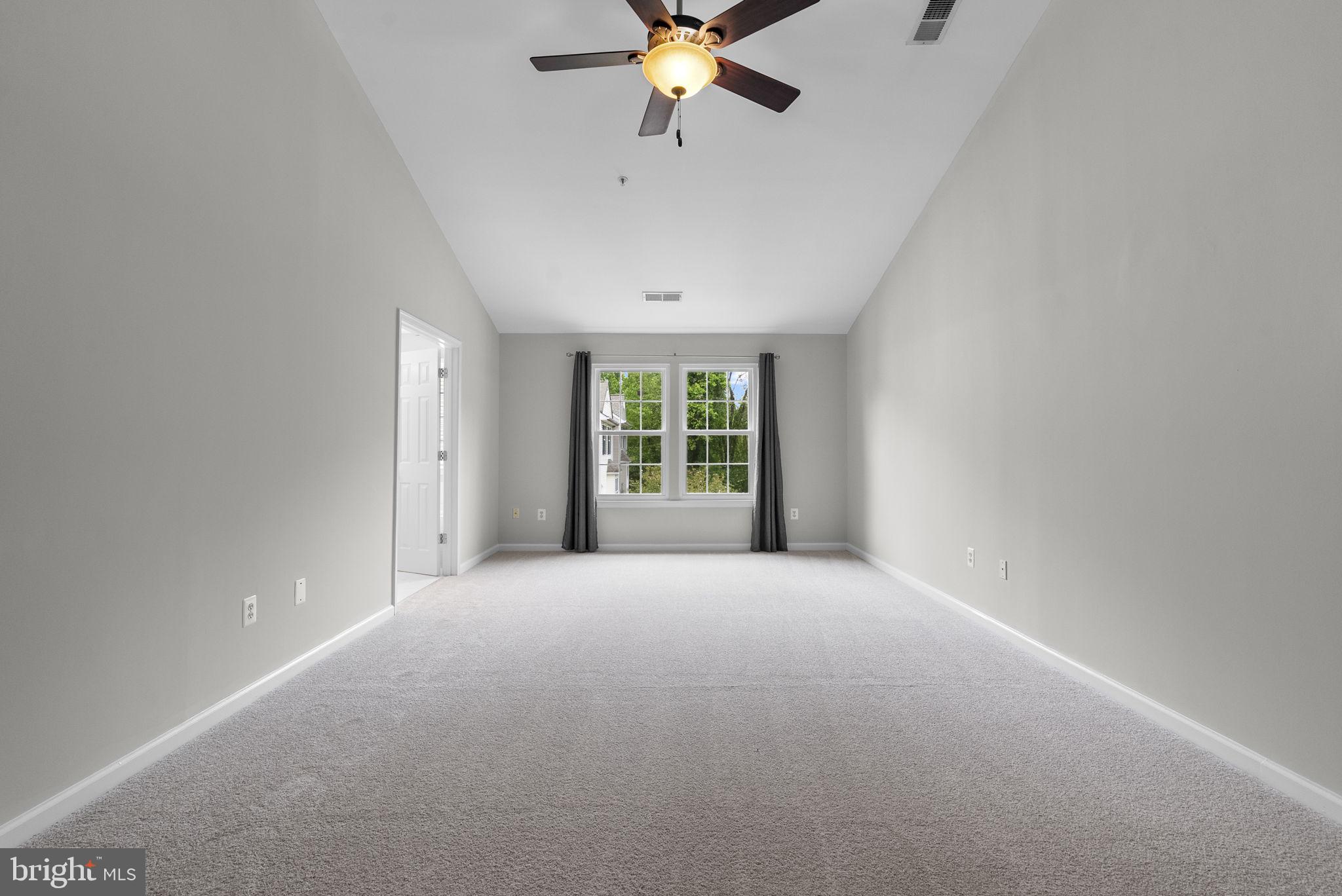 KINGSVIEW VILLAGE - Residential