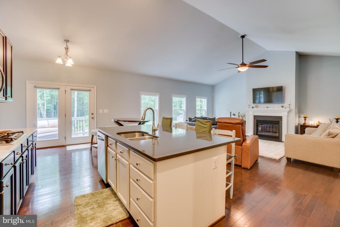 HARTWOOD LANDING - Residential