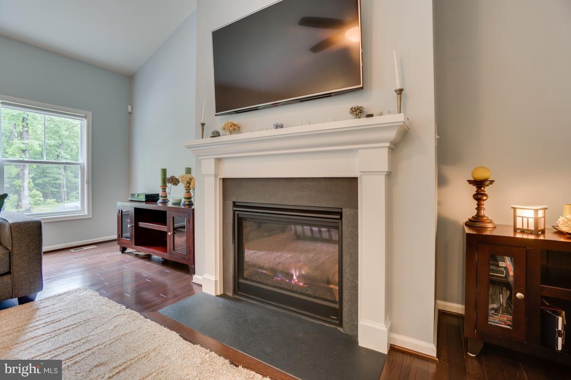 HARTWOOD LANDING - Residential