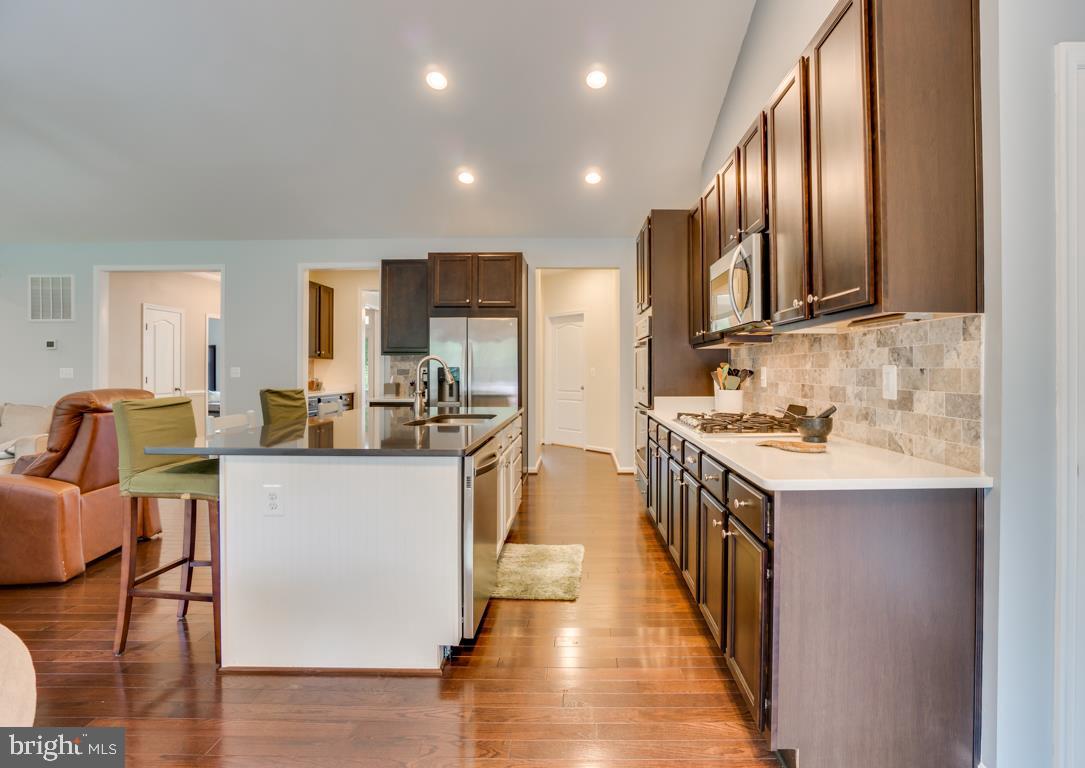 HARTWOOD LANDING - Residential