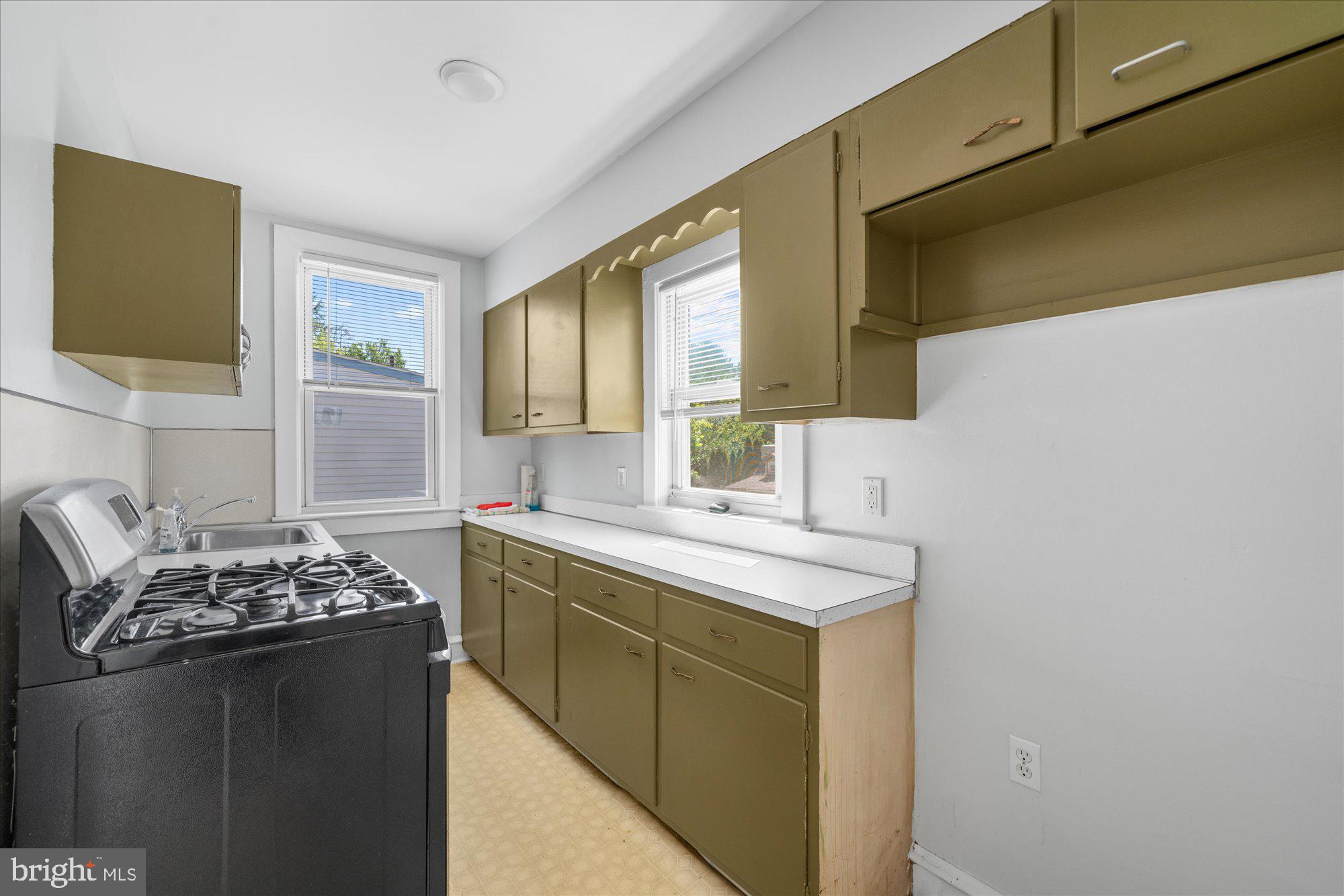 BROOKLINE - Residential