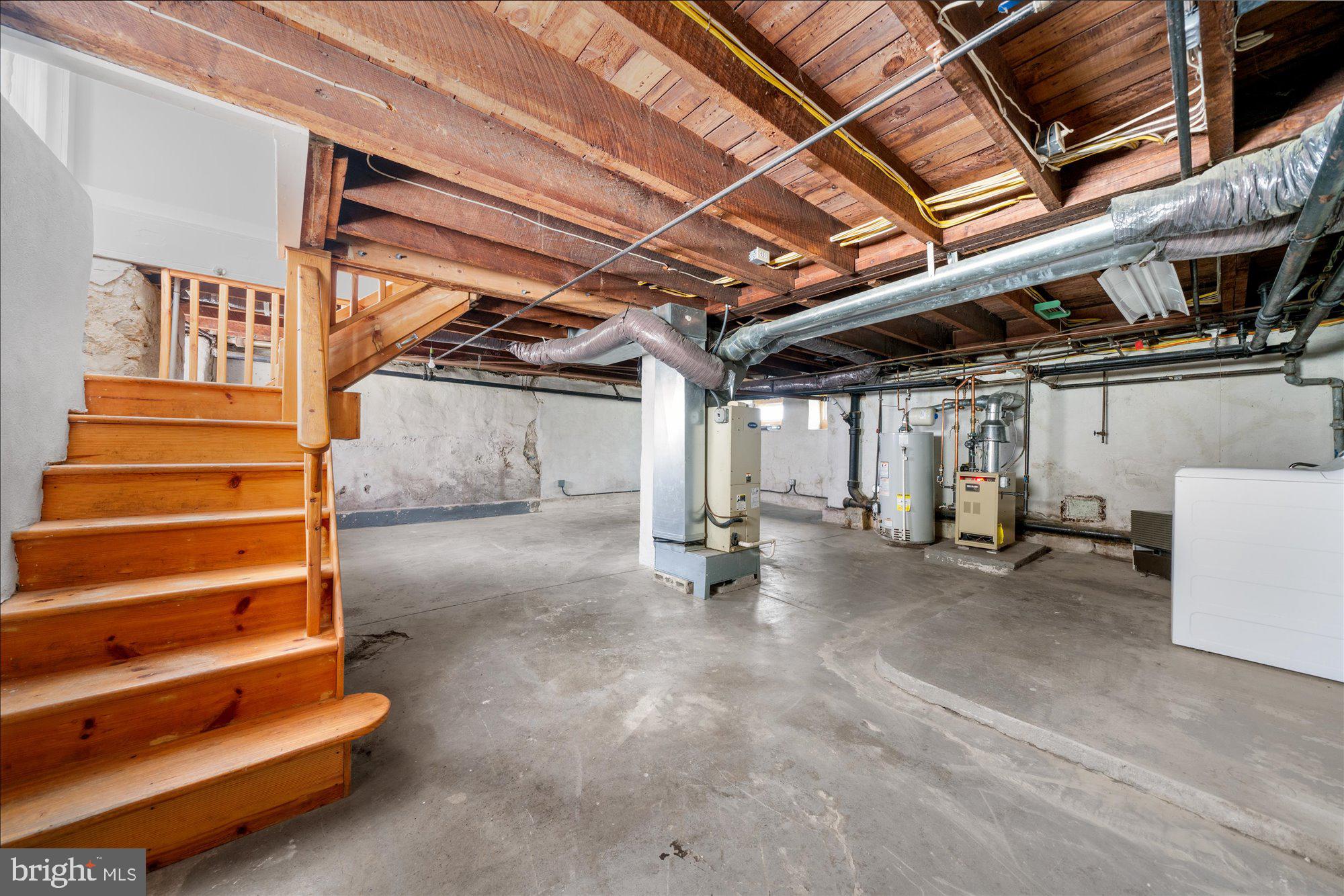 BROOKLINE - Residential