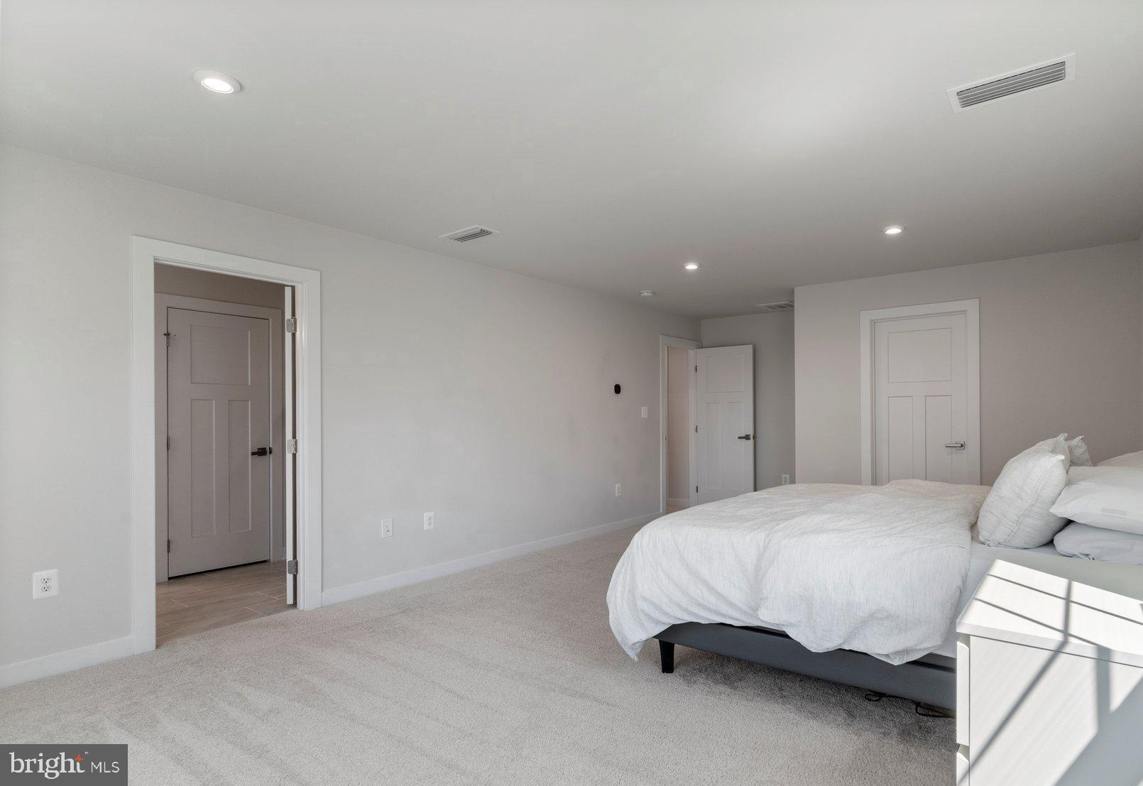 HOPYARD FARM - Residential