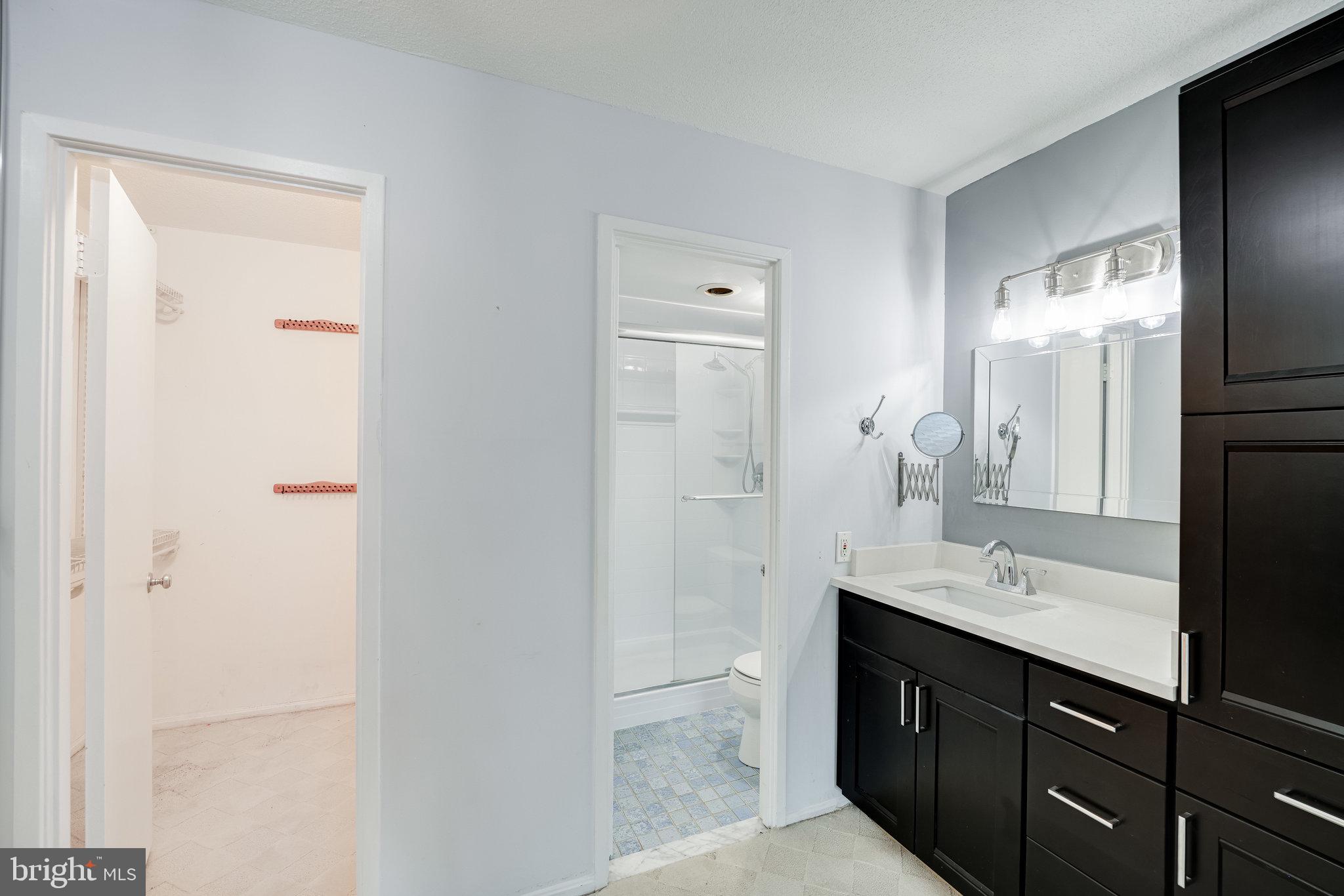 WATERGATE AT LANDMARK - Residential