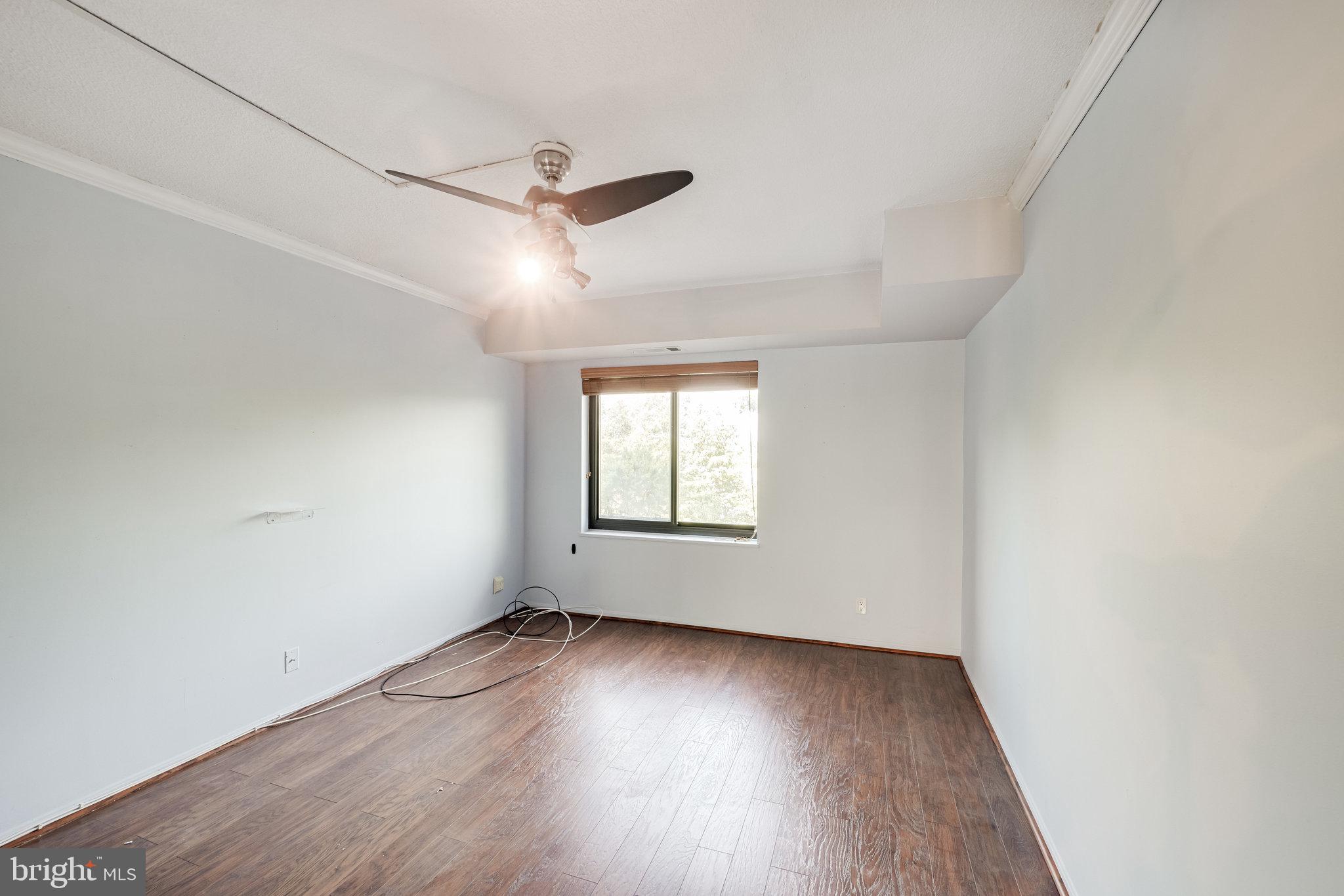 WATERGATE AT LANDMARK - Residential