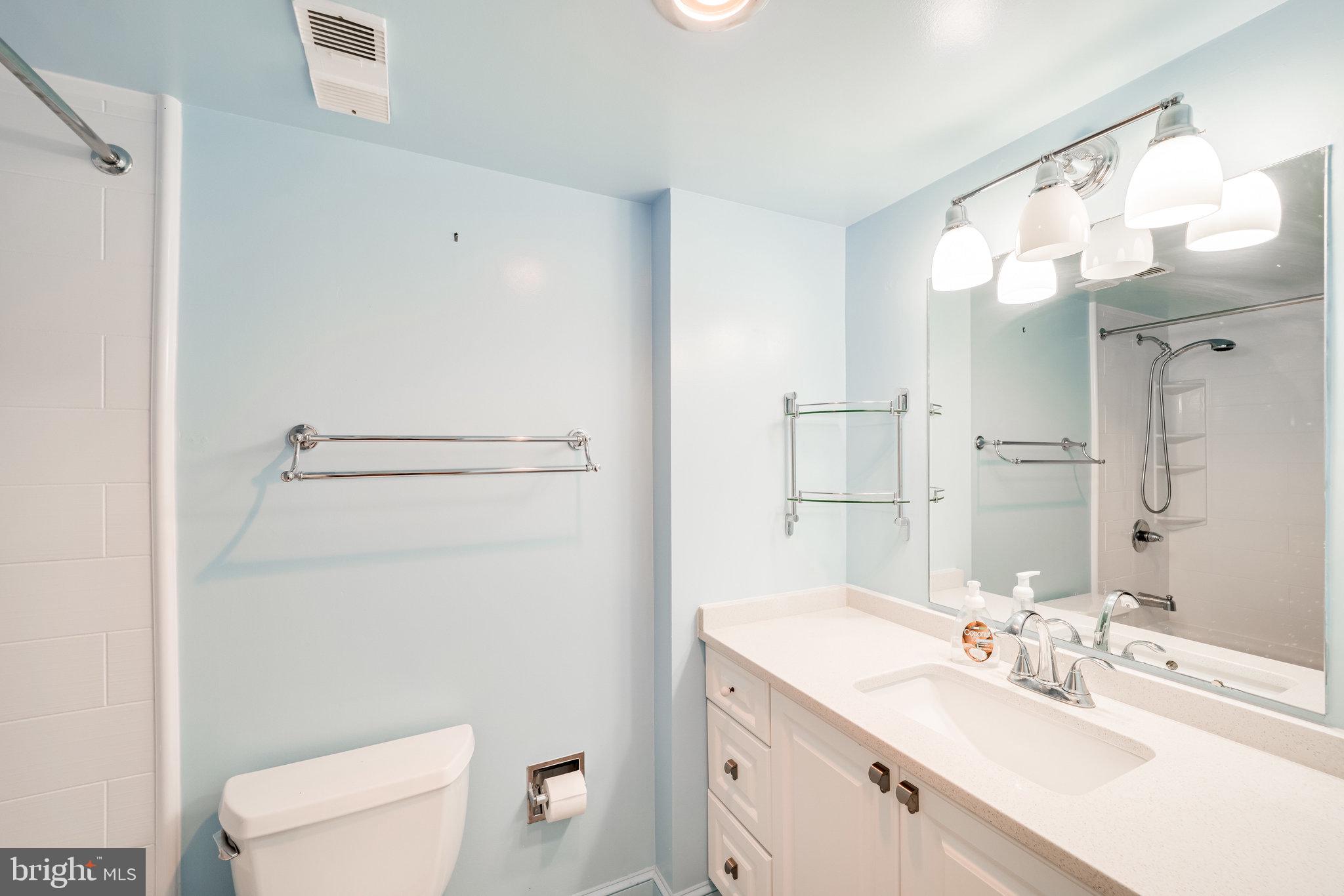 WATERGATE AT LANDMARK - Residential