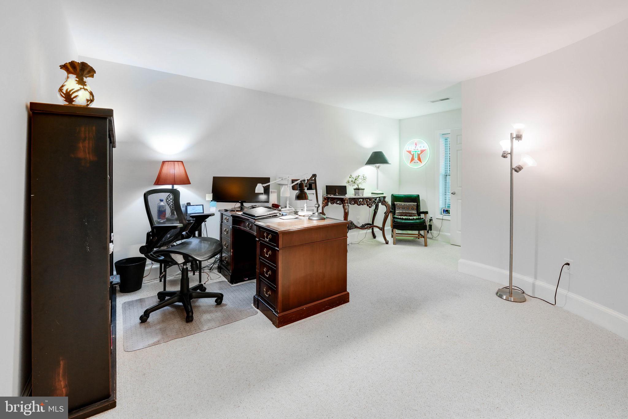 PROSPECT HILLS - Residential