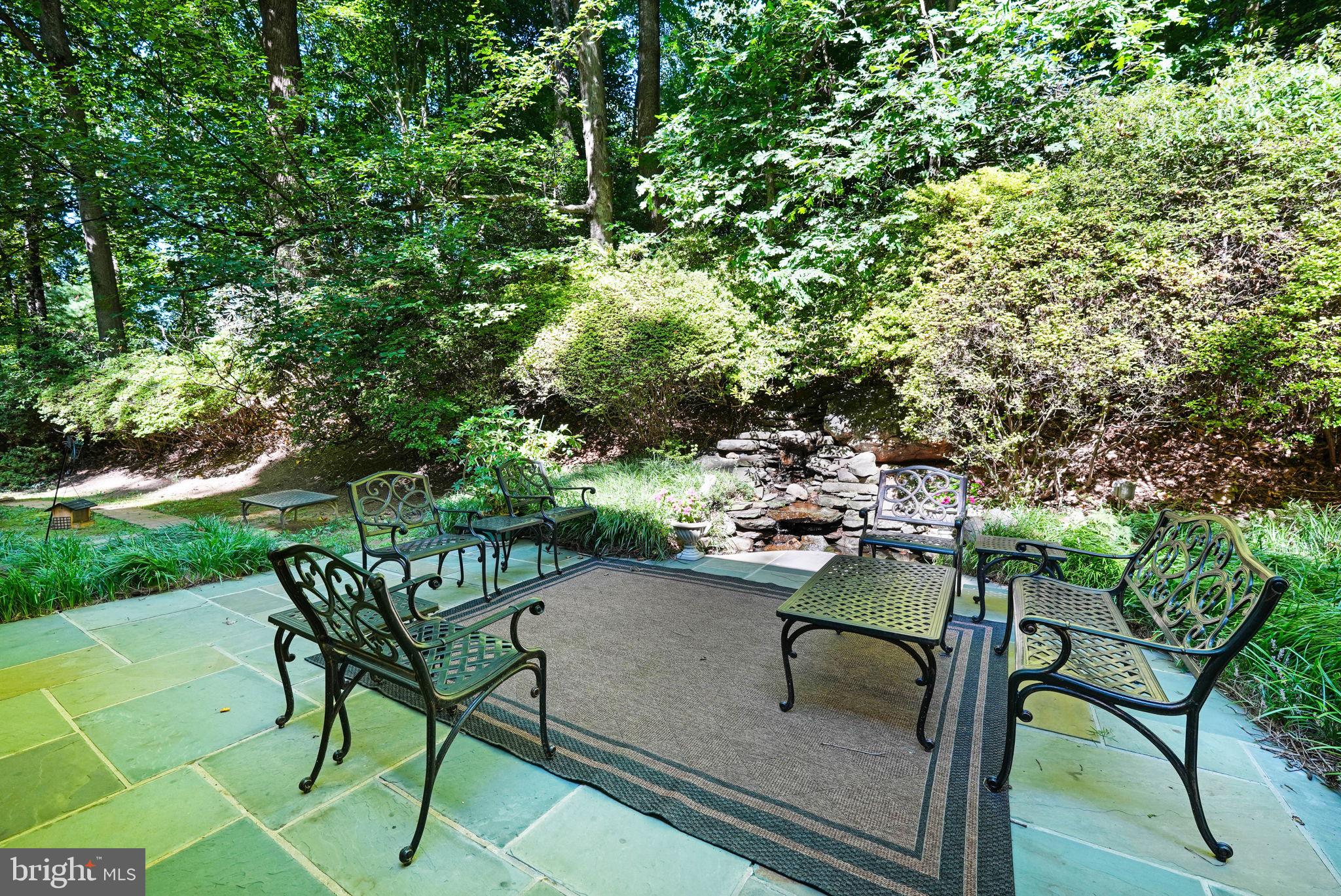 PROSPECT HILLS - Residential