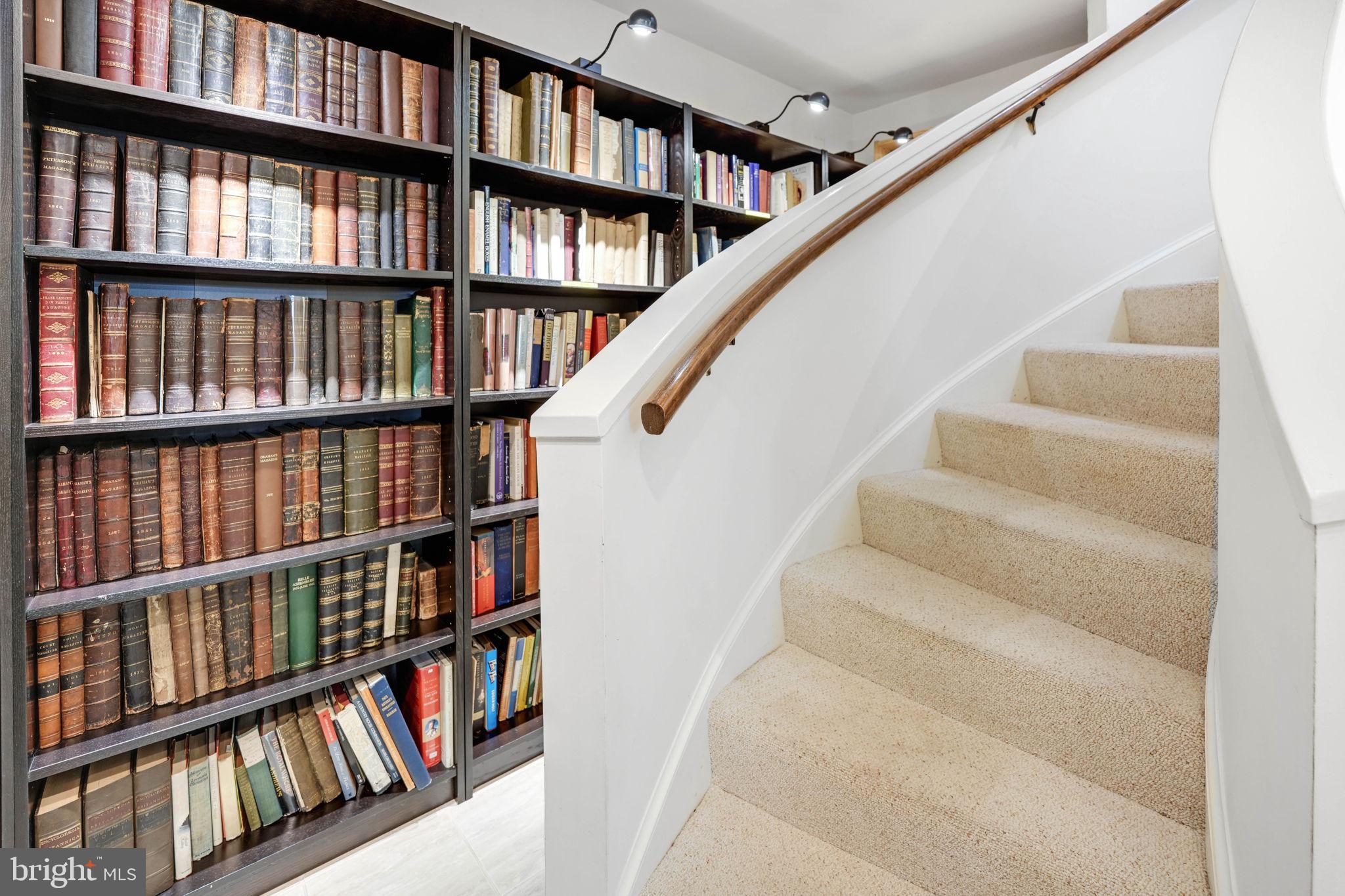 PROSPECT HILLS - Residential