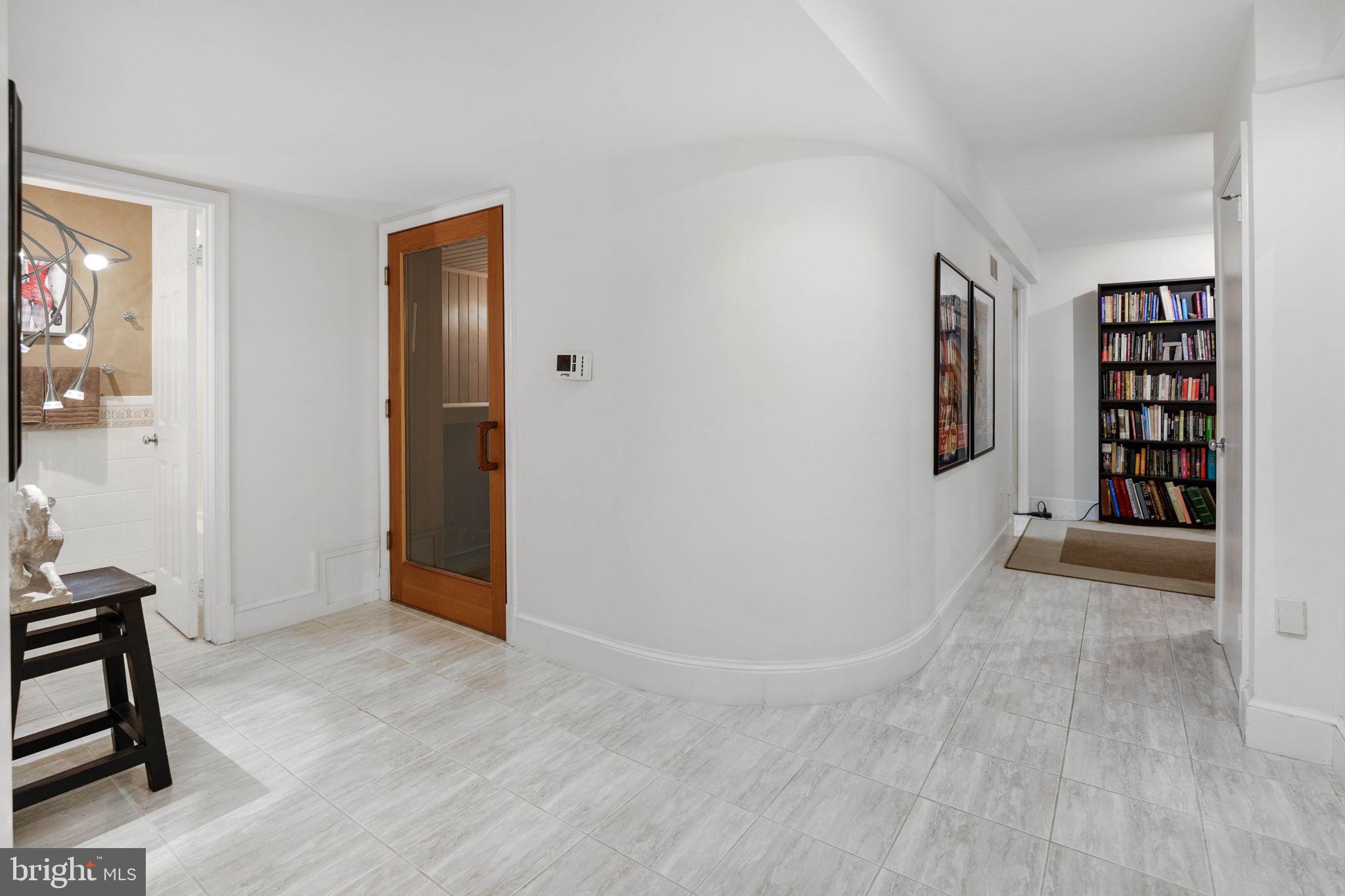 PROSPECT HILLS - Residential