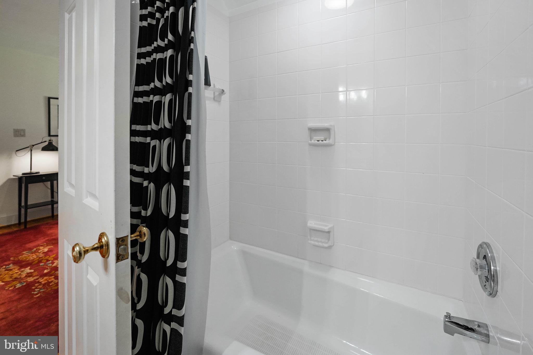 PROSPECT HILLS - Residential