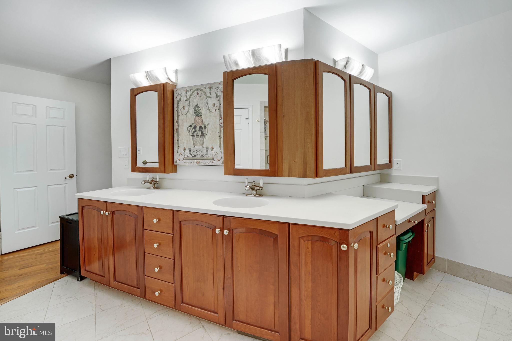 PROSPECT HILLS - Residential