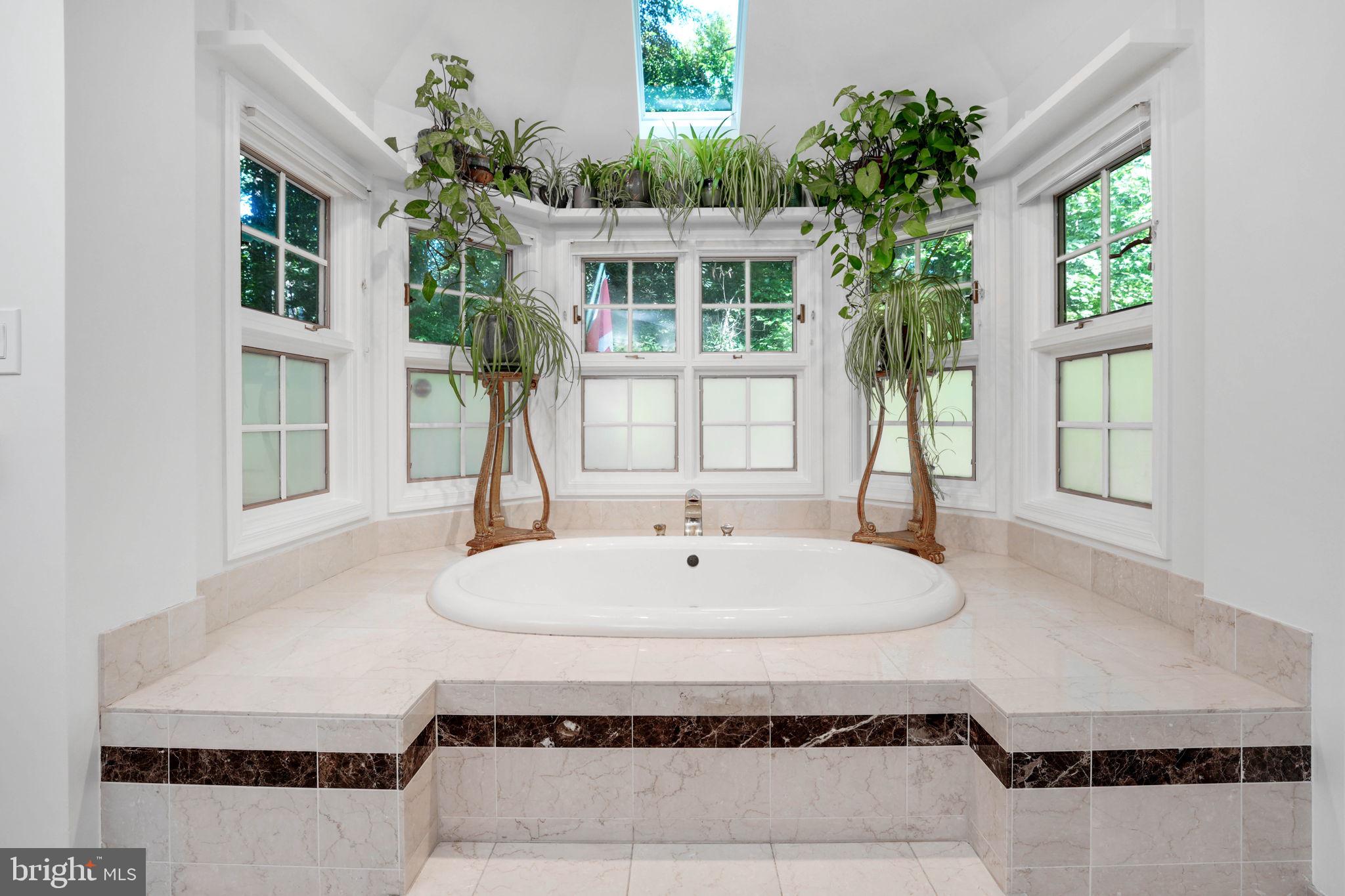 PROSPECT HILLS - Residential