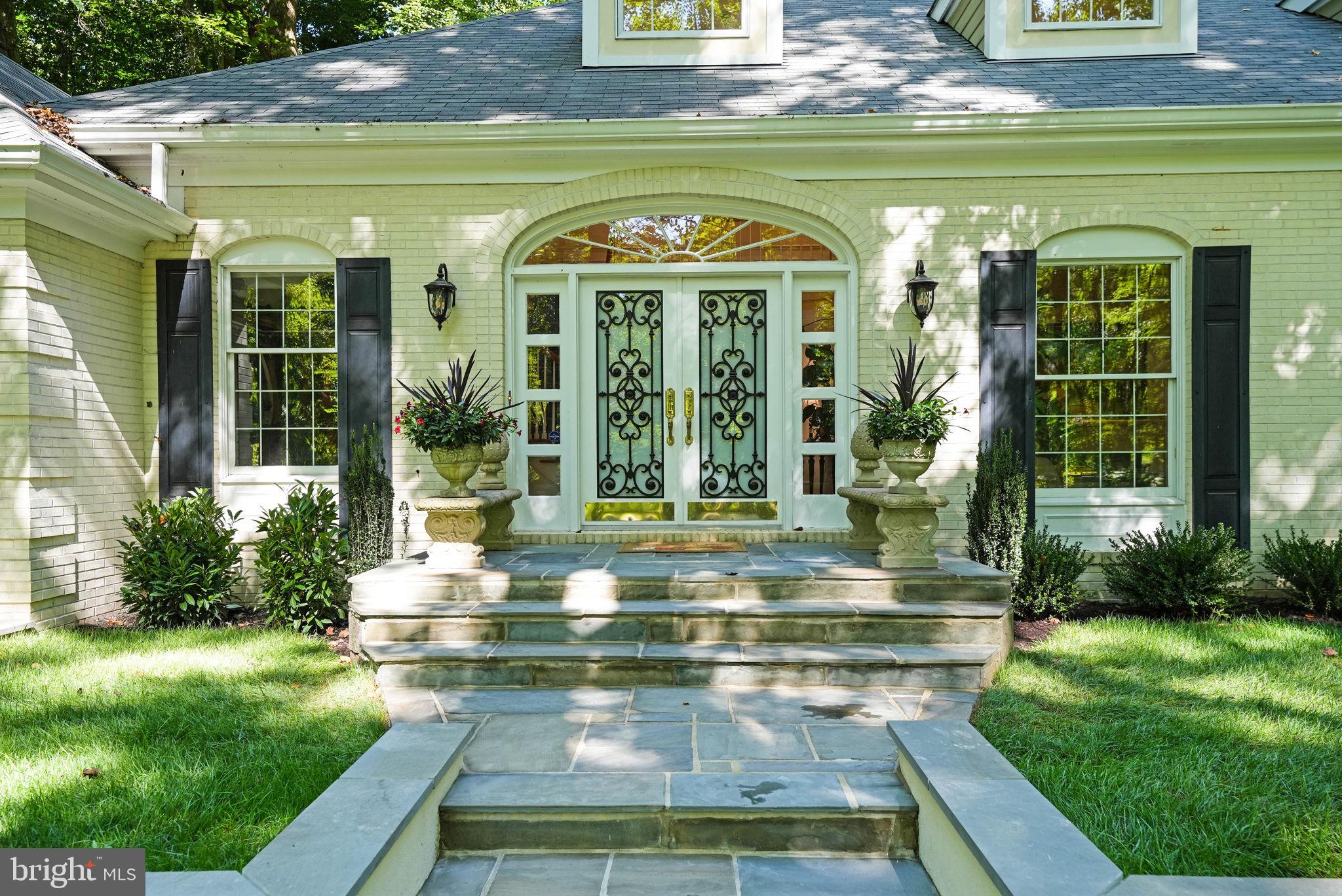 PROSPECT HILLS - Residential