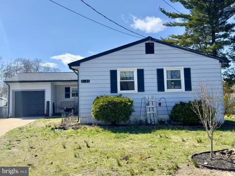 MLS: NJCD2114064