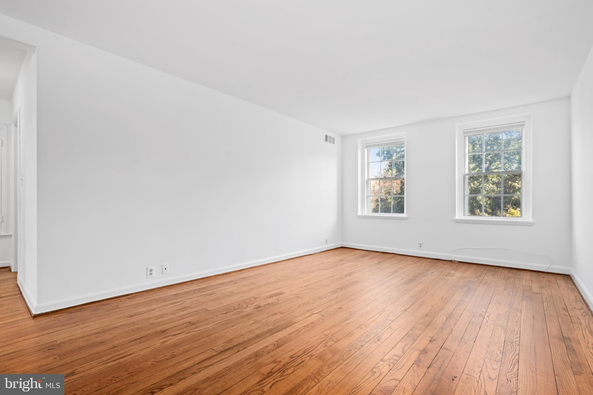 3864 PORTER STREET NW C363