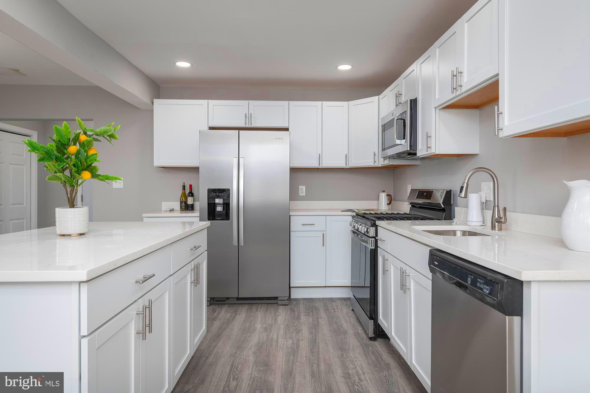 MURRAY POINT - Residential