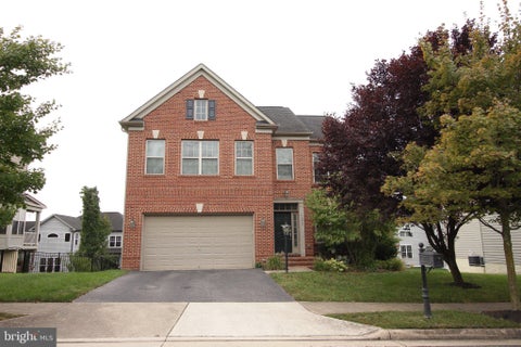 Photo of 16269 Jetty Loop, WOODBRIDGE, VA 22191 (MLS # VAPW2132292)