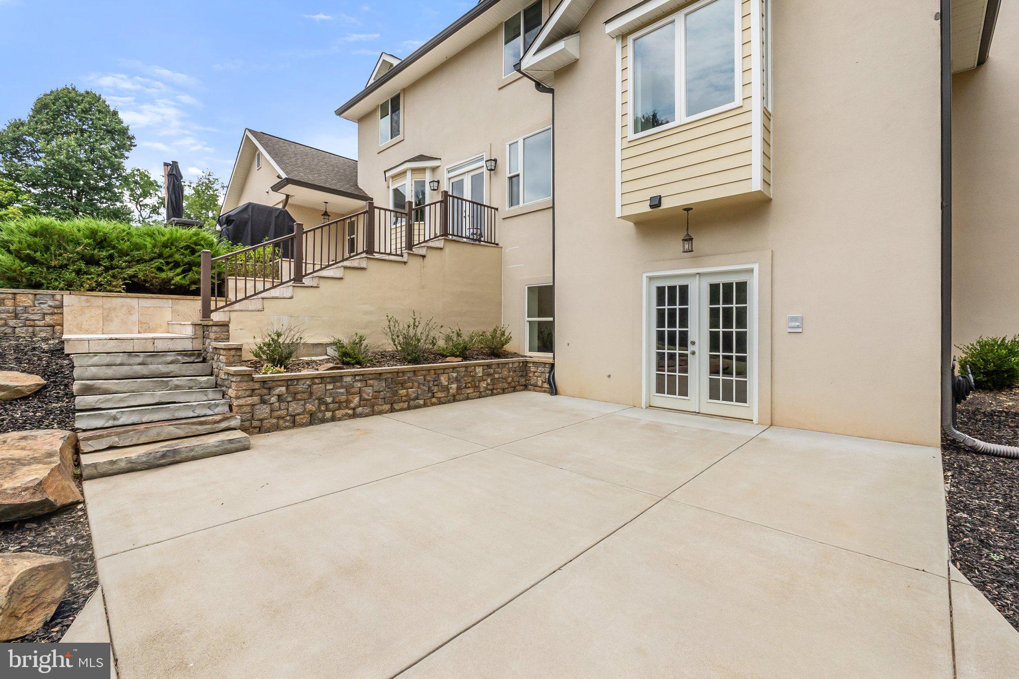 PHILOMONT - Residential