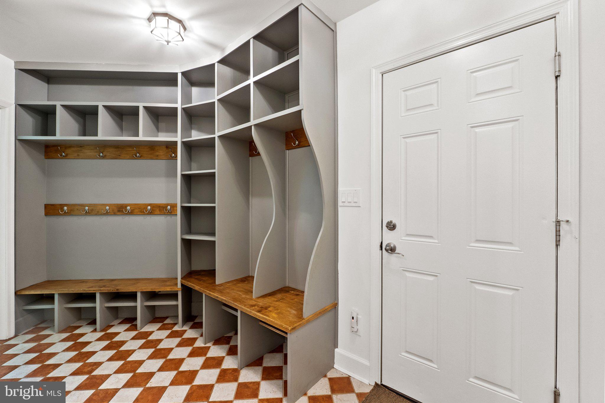 PHILOMONT - Residential