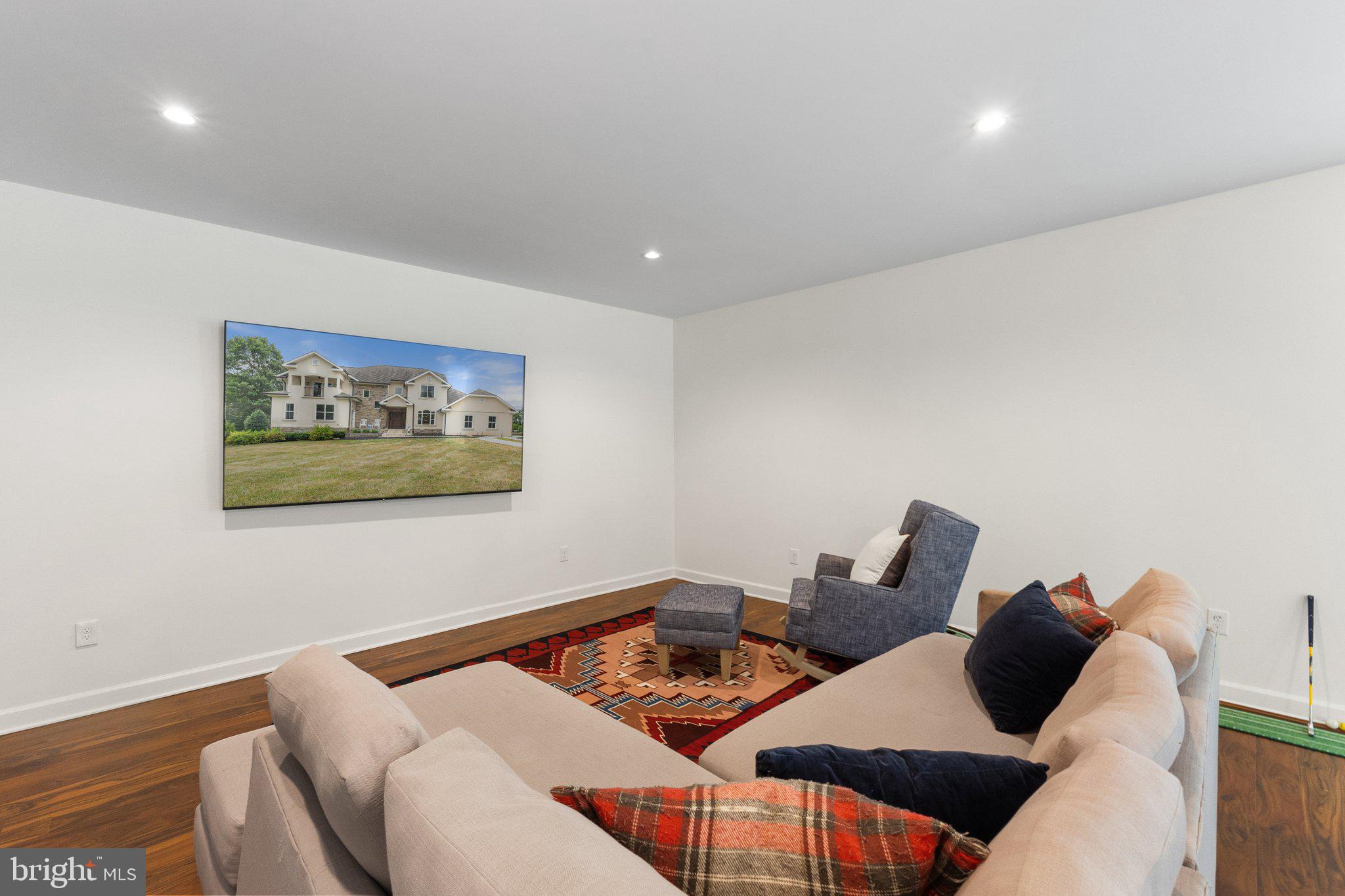 PHILOMONT - Residential