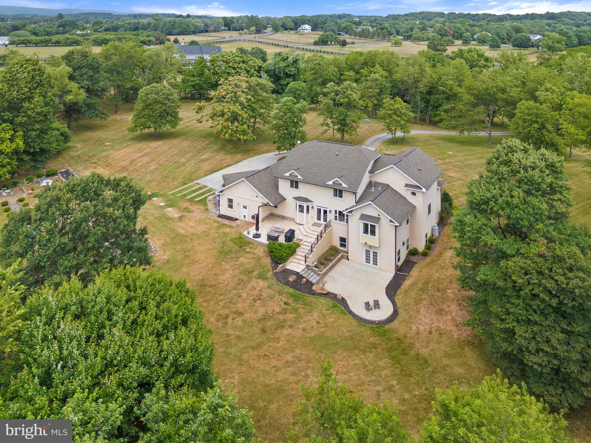 PHILOMONT - Residential