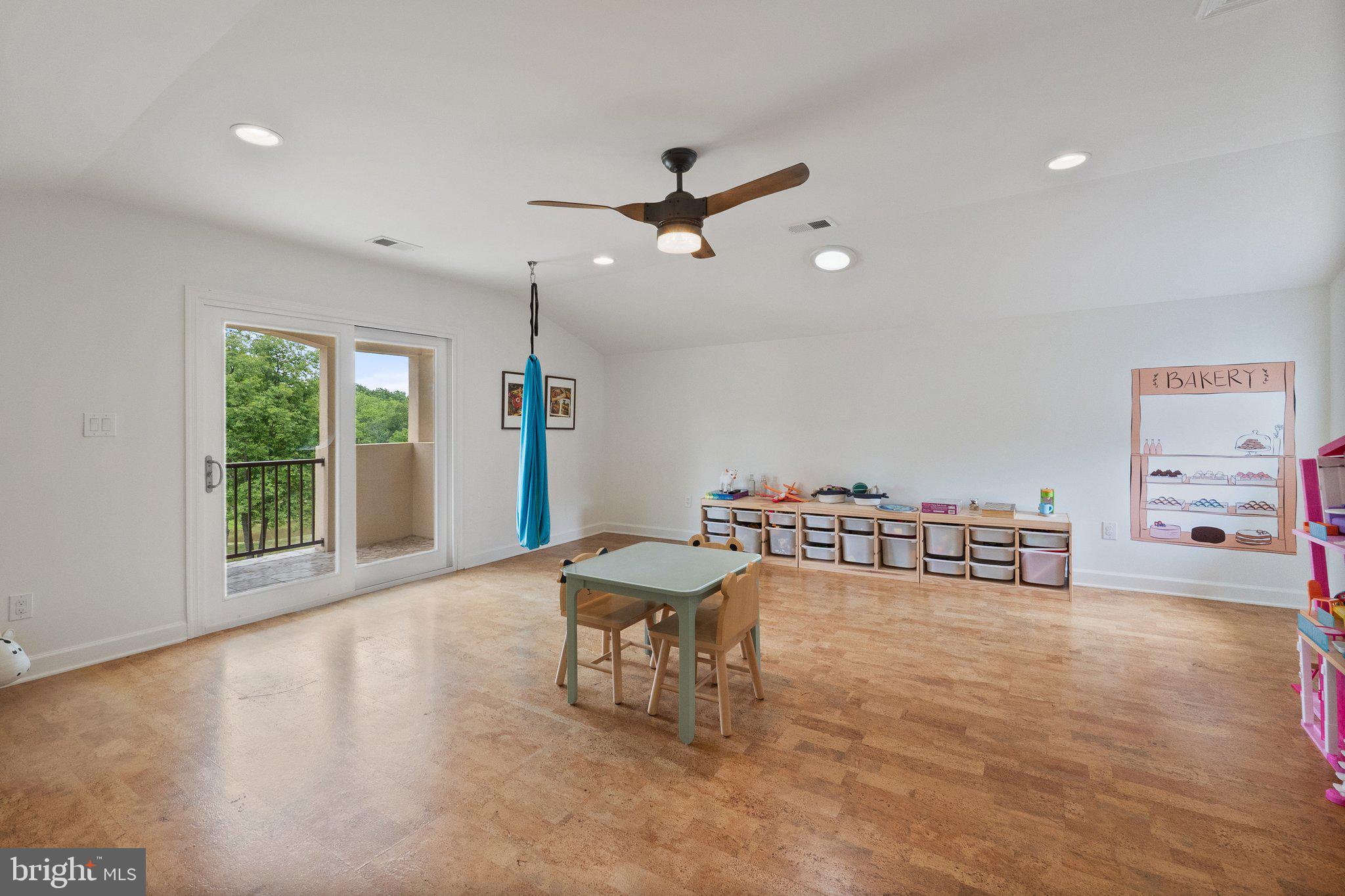 PHILOMONT - Residential