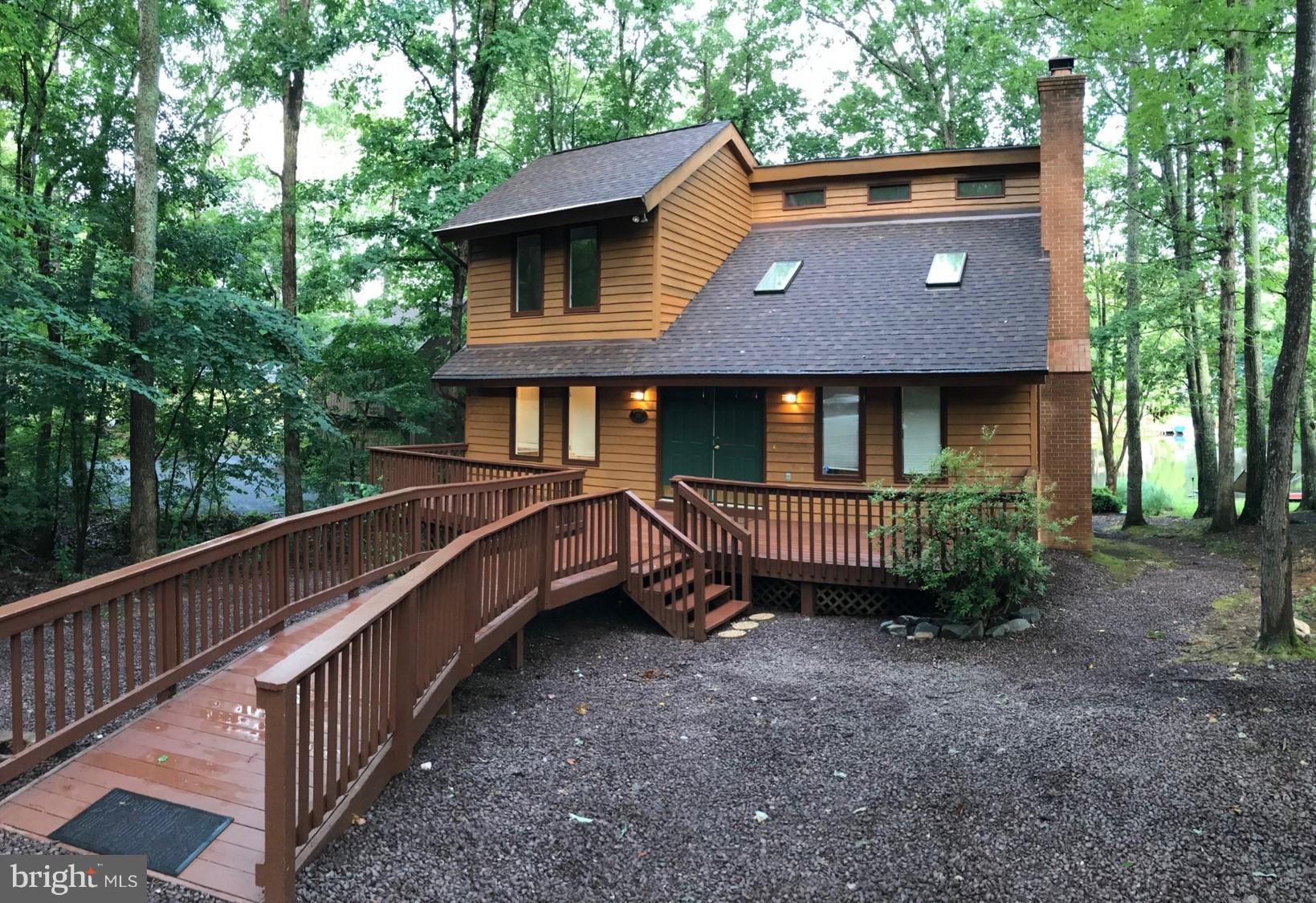 LAKE OF THE WOODS - Residential